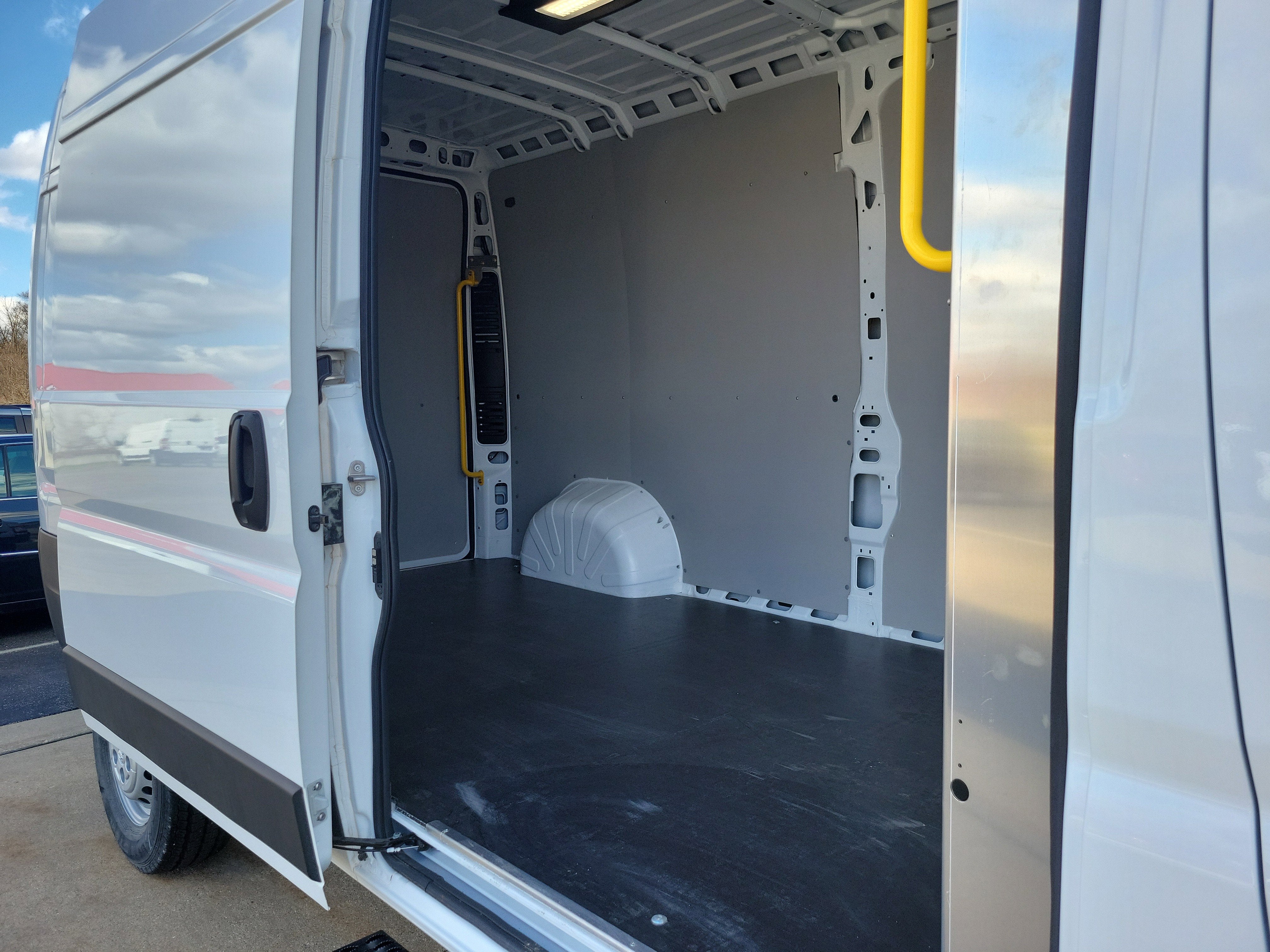 2025 RAM ProMaster 2500 Cargo Van Tradesman High Roof 159' WB w/Pass Seat