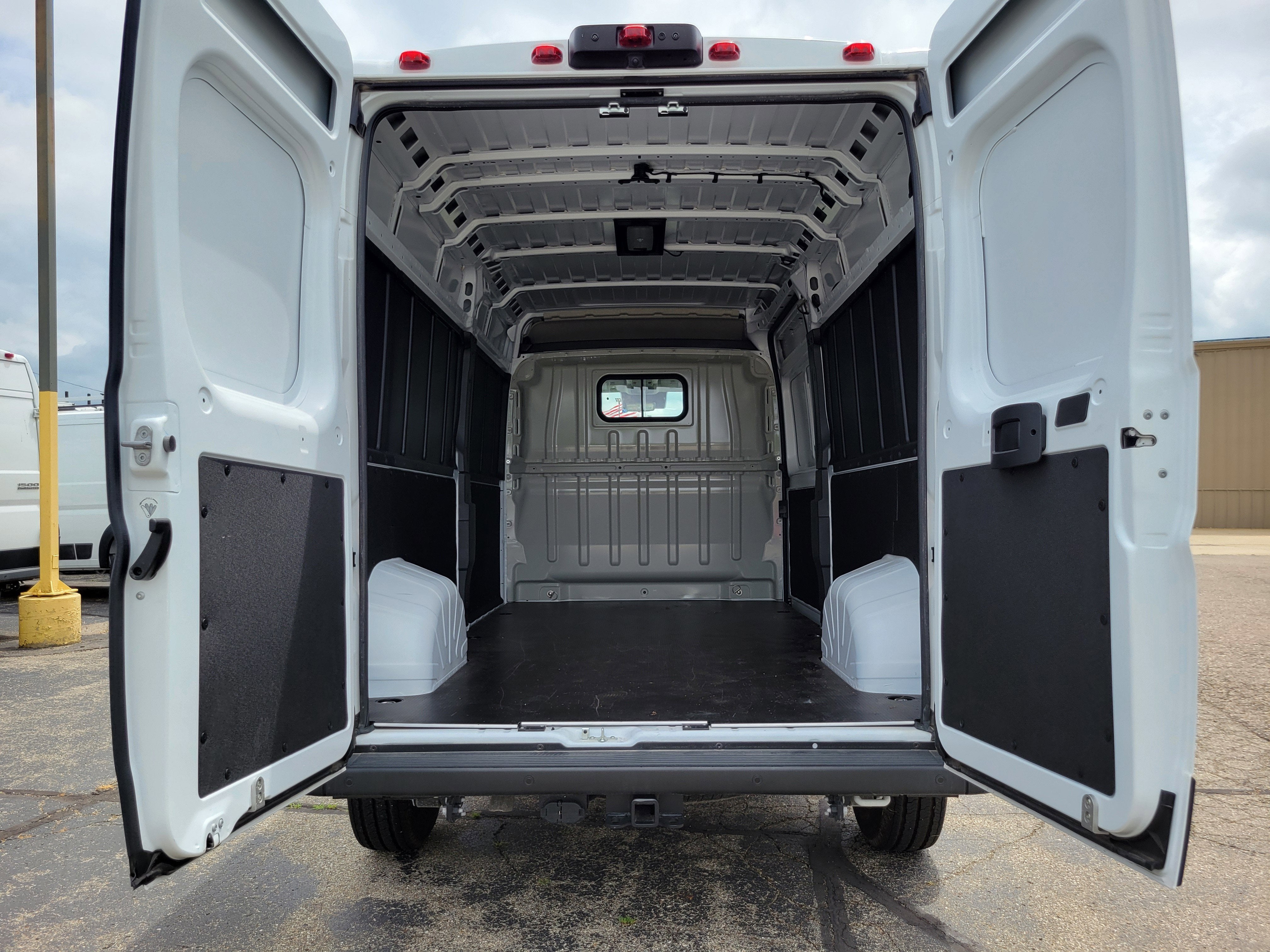 2025 RAM ProMaster 2500 Cargo Van SLT+ High Roof 159' WB