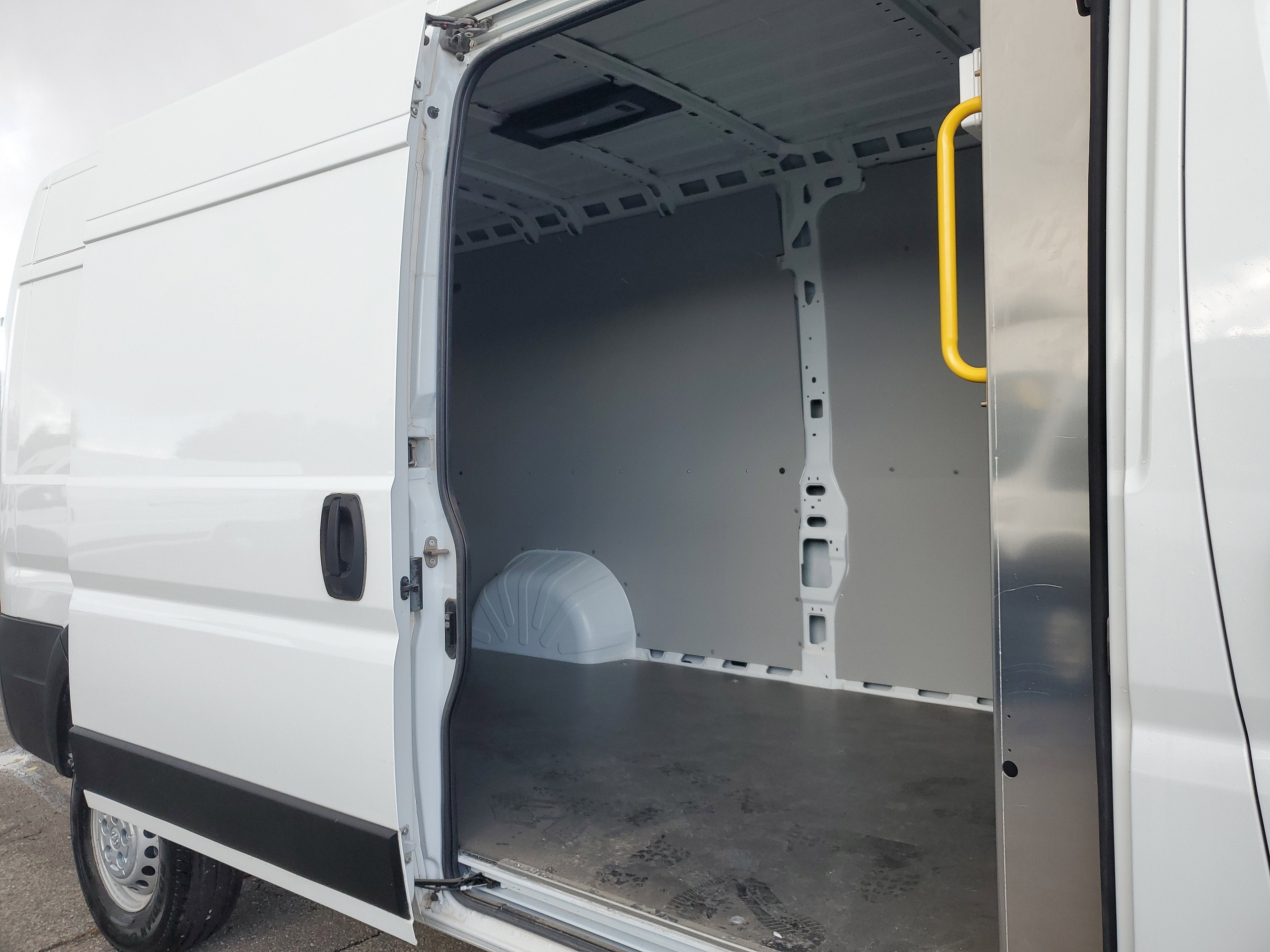 2025 RAM ProMaster 2500 Cargo Van Tradesman High Roof 159' WB w/Pass Seat