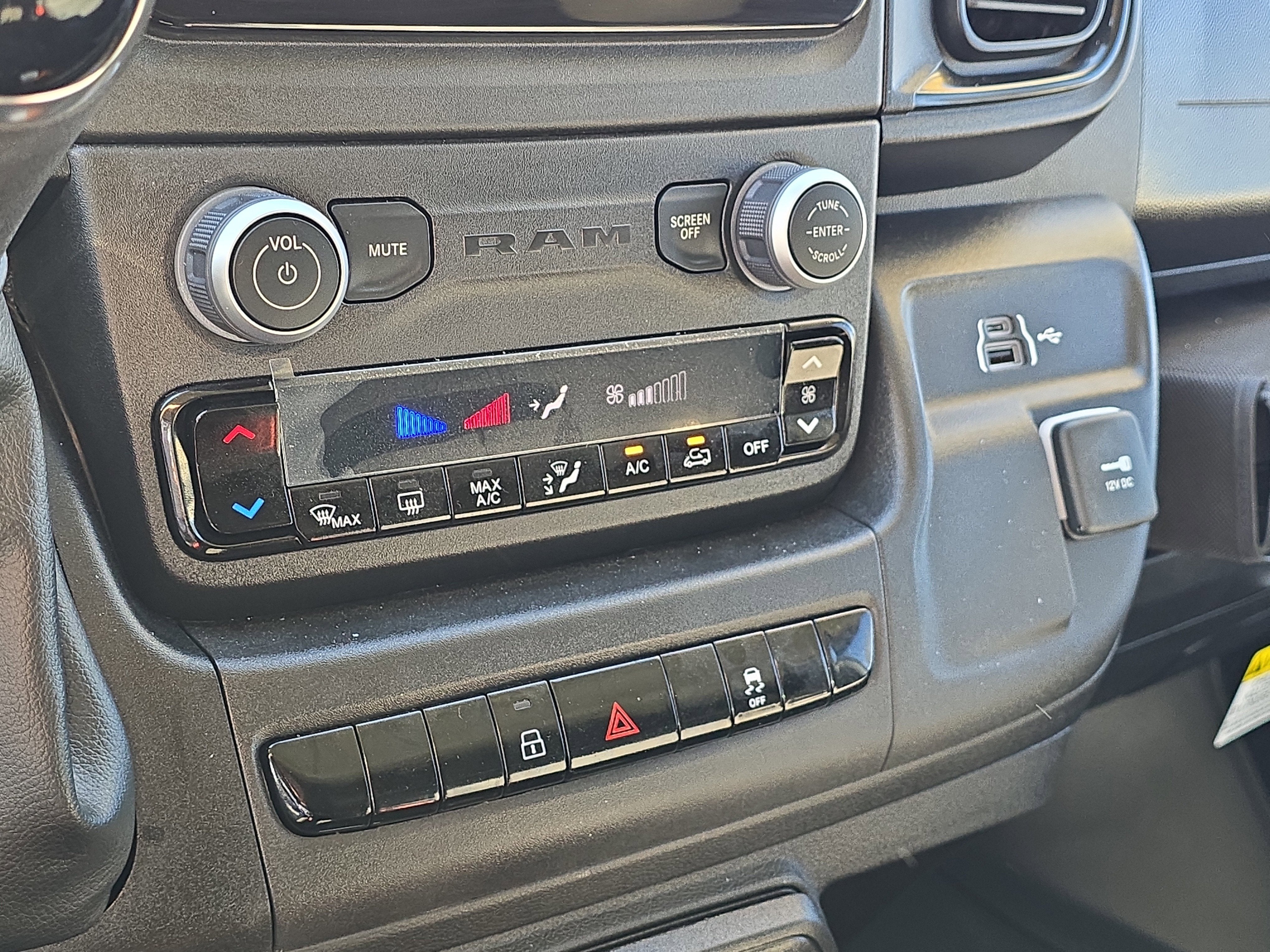 2025 RAM ProMaster 2500 Cargo Van Tradesman High Roof 159' WB w/Pass Seat