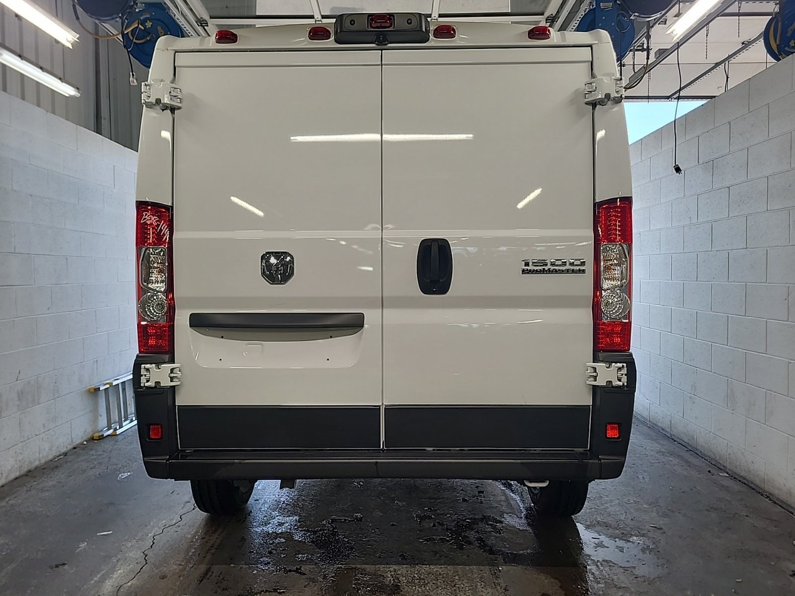 2024 RAM ProMaster 1500 Cargo Van Low Roof 118' WB w/Pass Seat