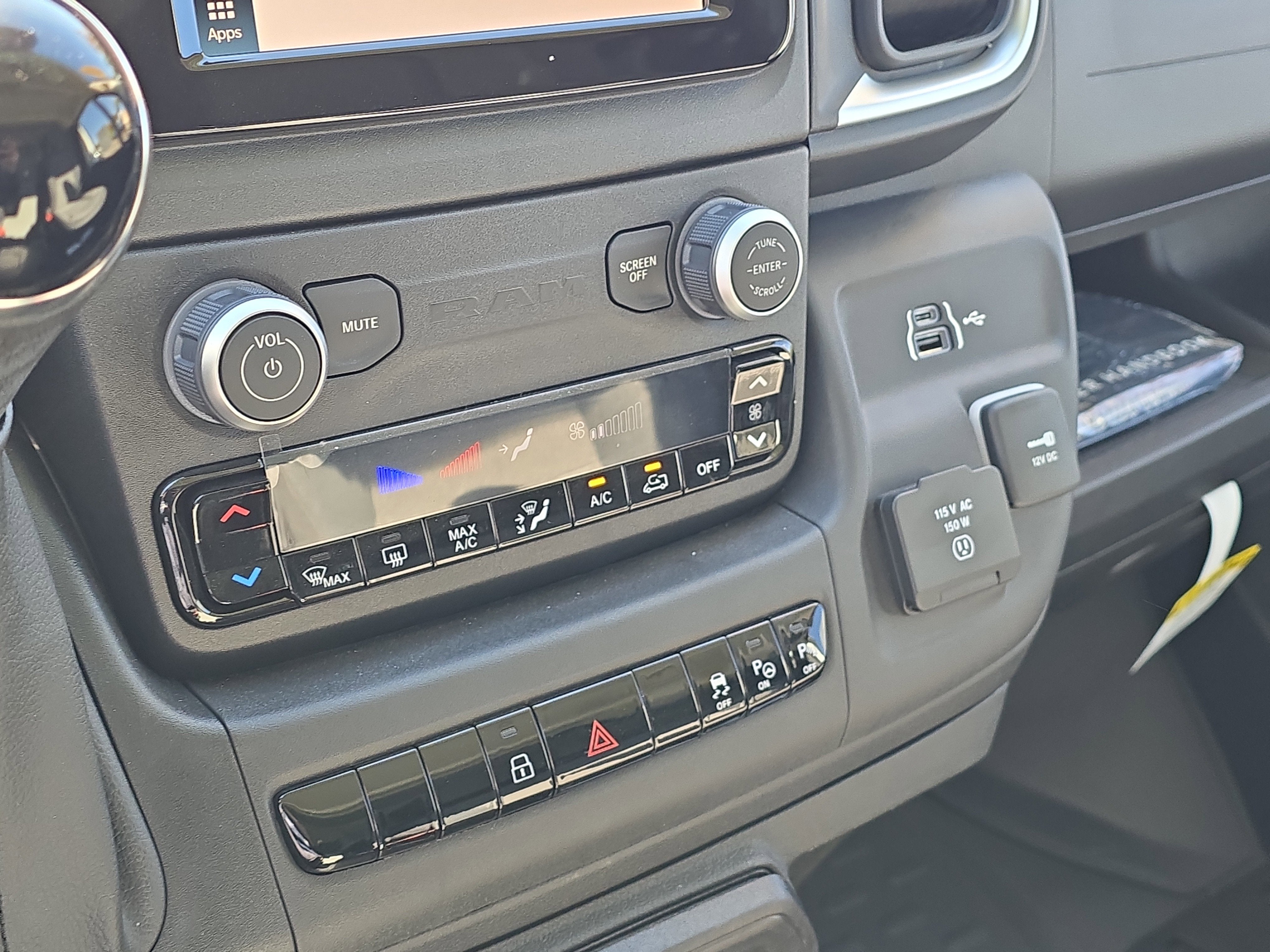 2025 RAM ProMaster 2500 Cargo Van SLT Low Roof 136' WB