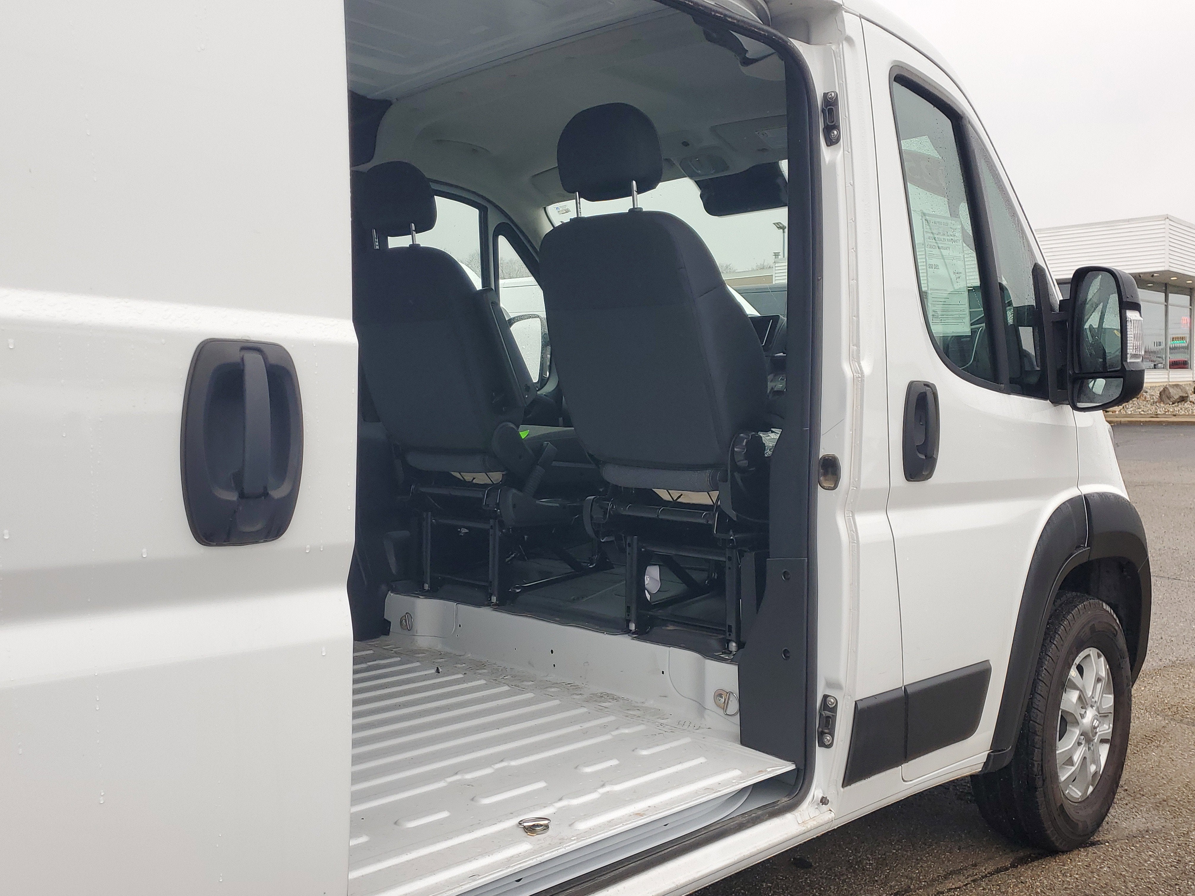 2025 RAM ProMaster 2500 Cargo Van SLT Low Roof 136' WB