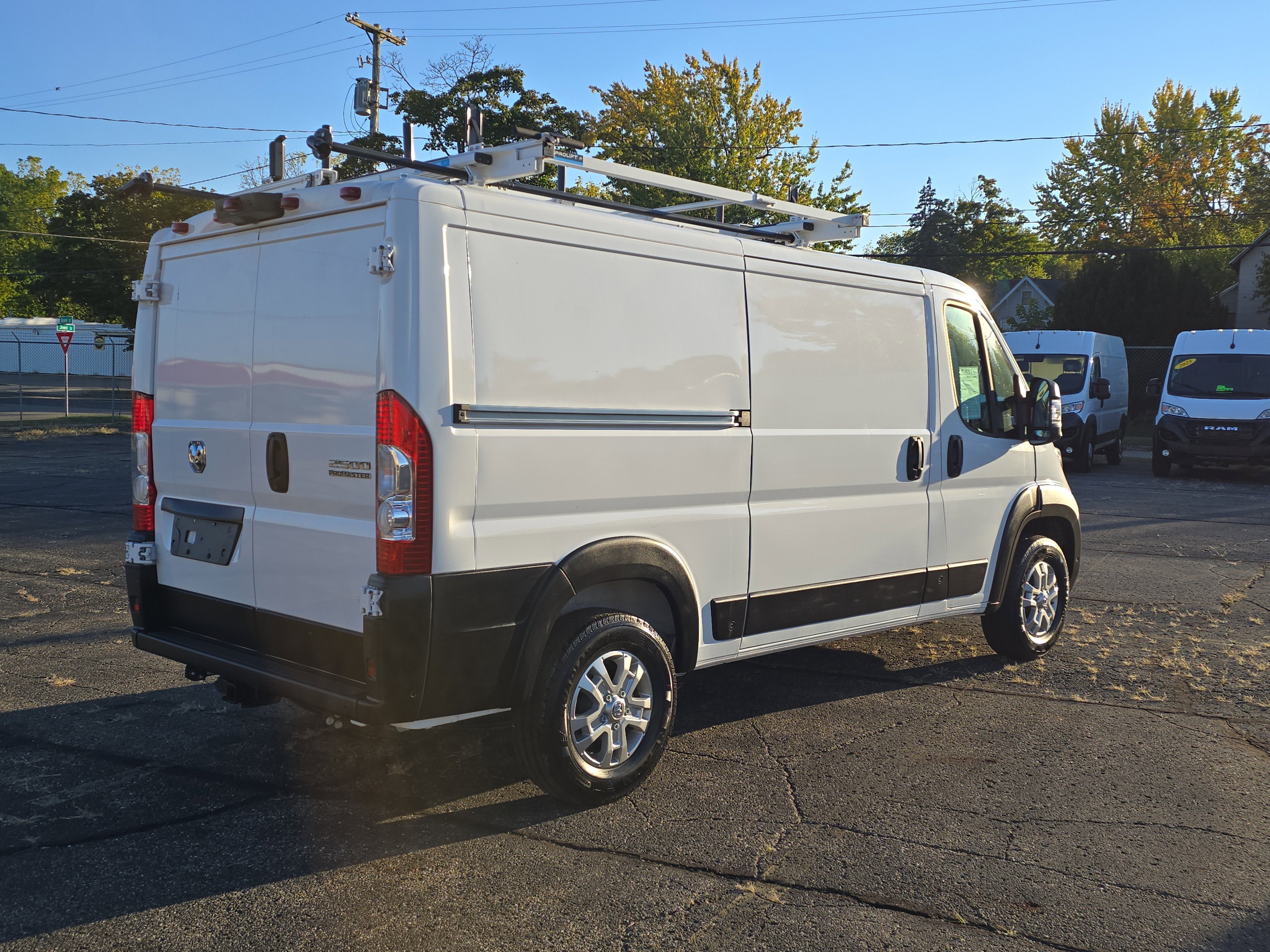 2025 RAM ProMaster 2500 Cargo Van SLT Low Roof 136' WB