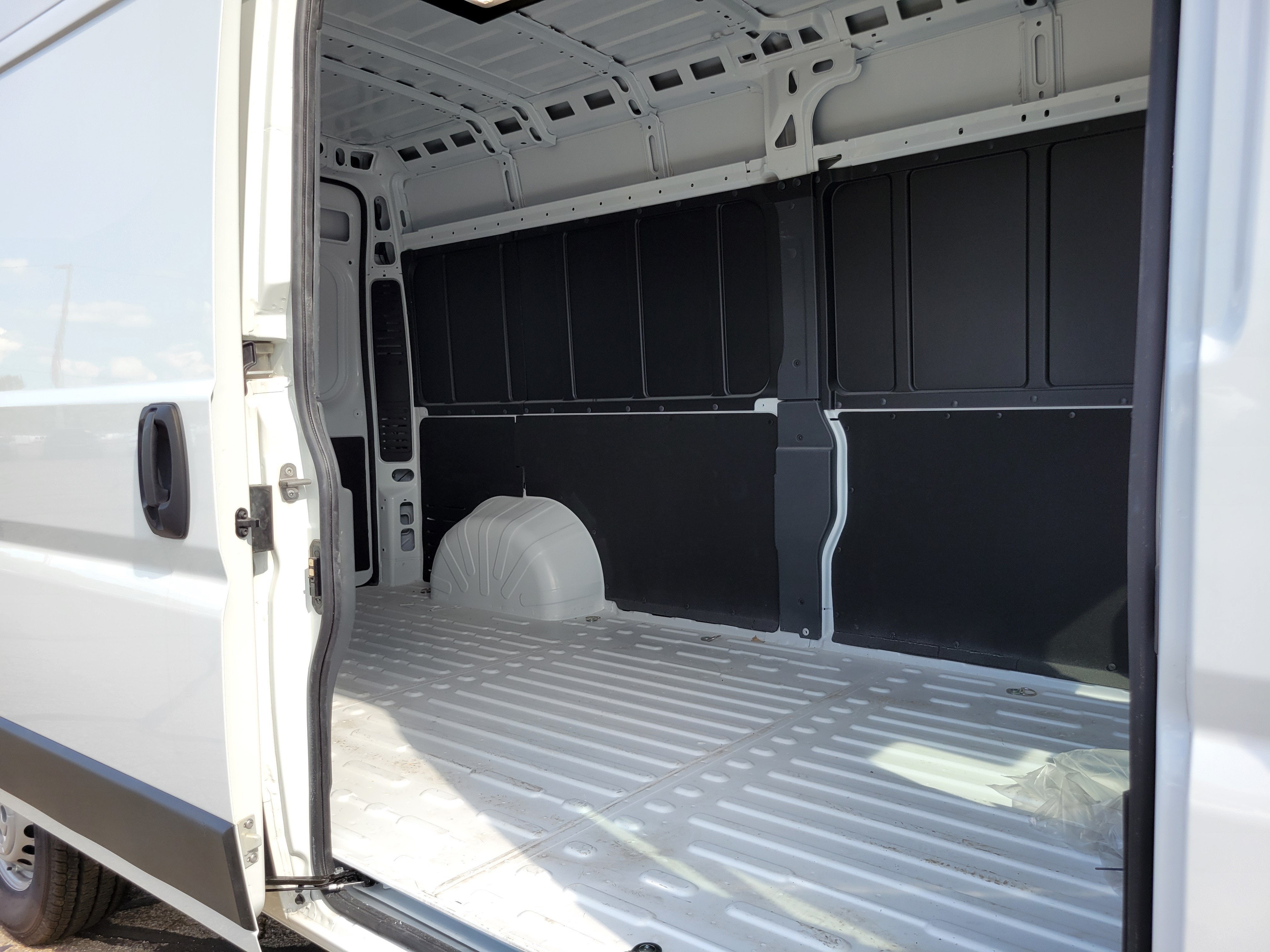 2025 RAM ProMaster 3500 Cargo Van Tradesman High Roof 159' WB w/Pass Seat