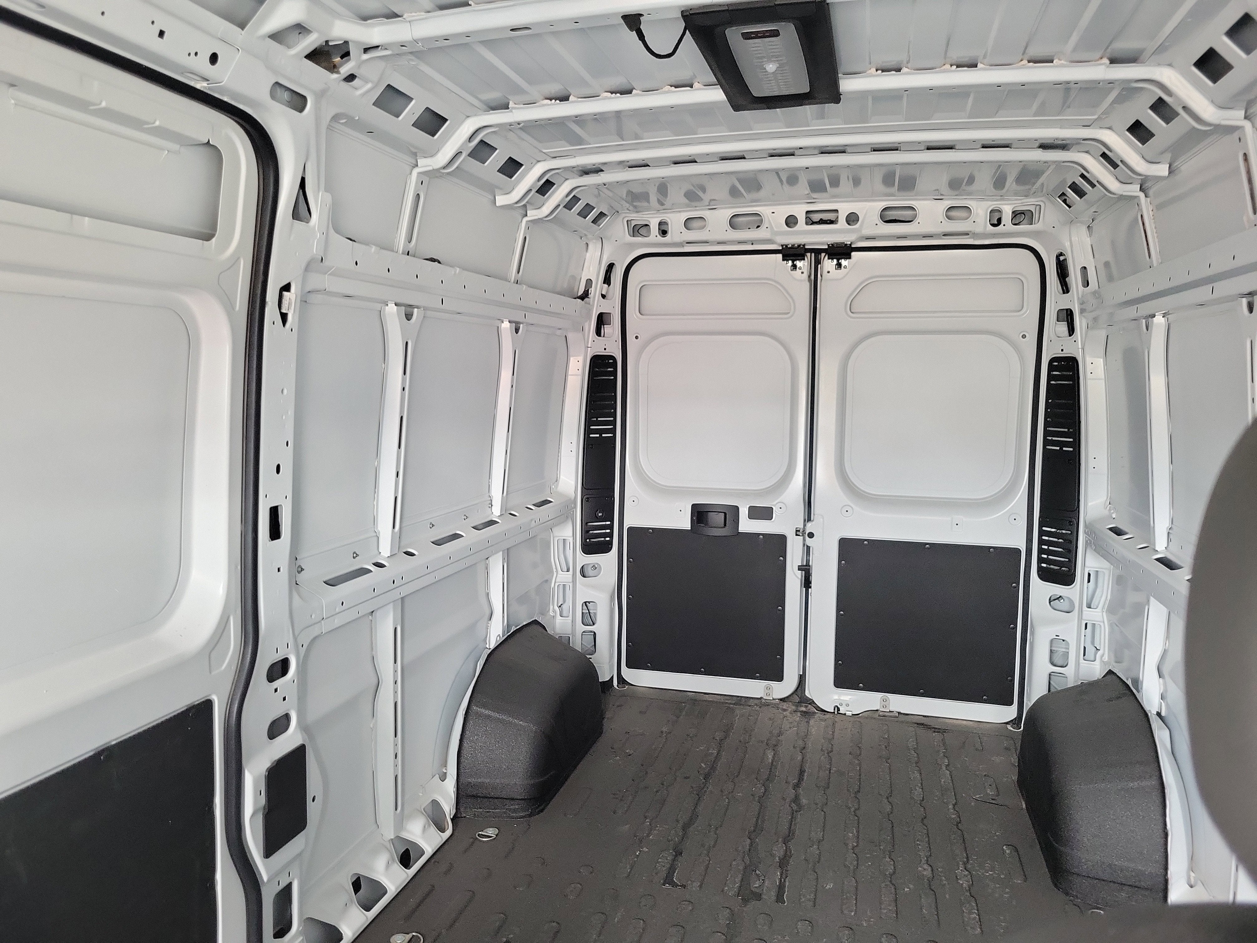 2025 RAM ProMaster 3500 Cargo Van SLT High Roof 159' WB