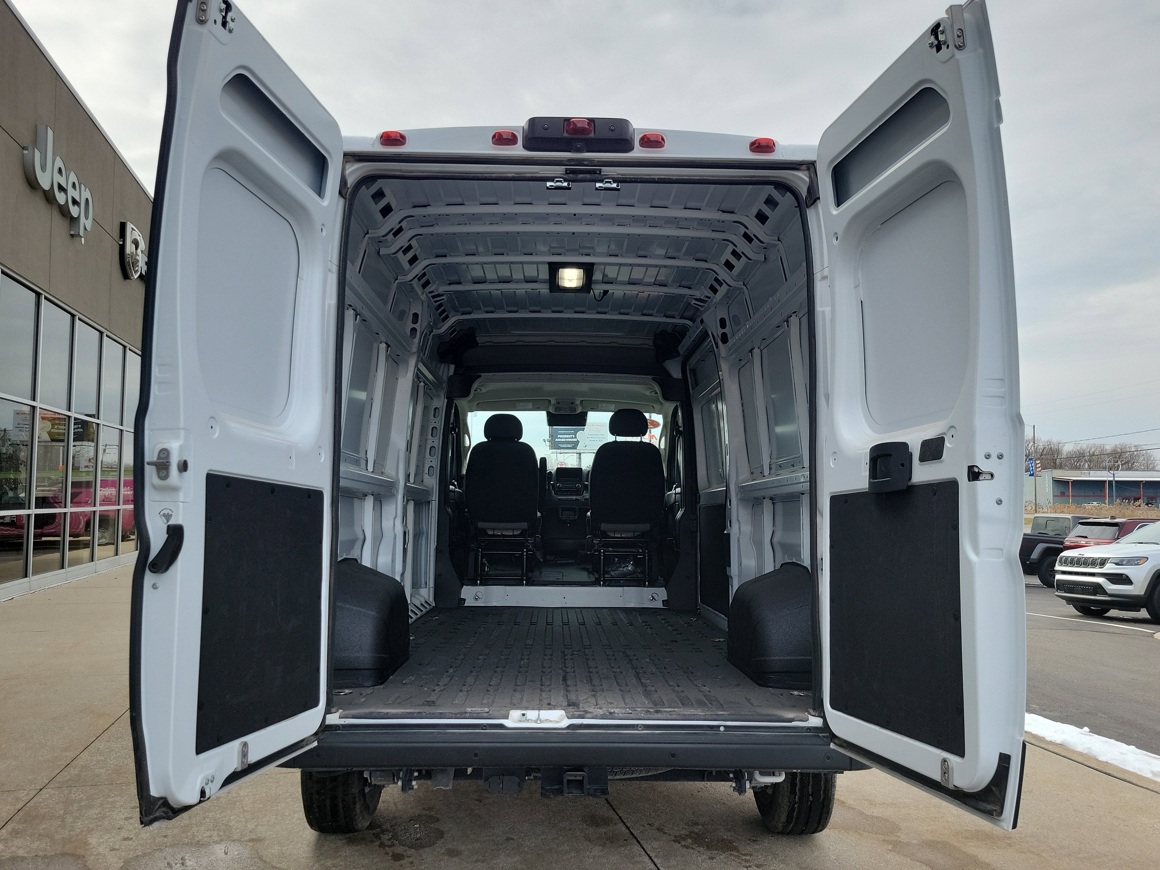 2025 RAM ProMaster 3500 Cargo Van SLT High Roof 159' WB