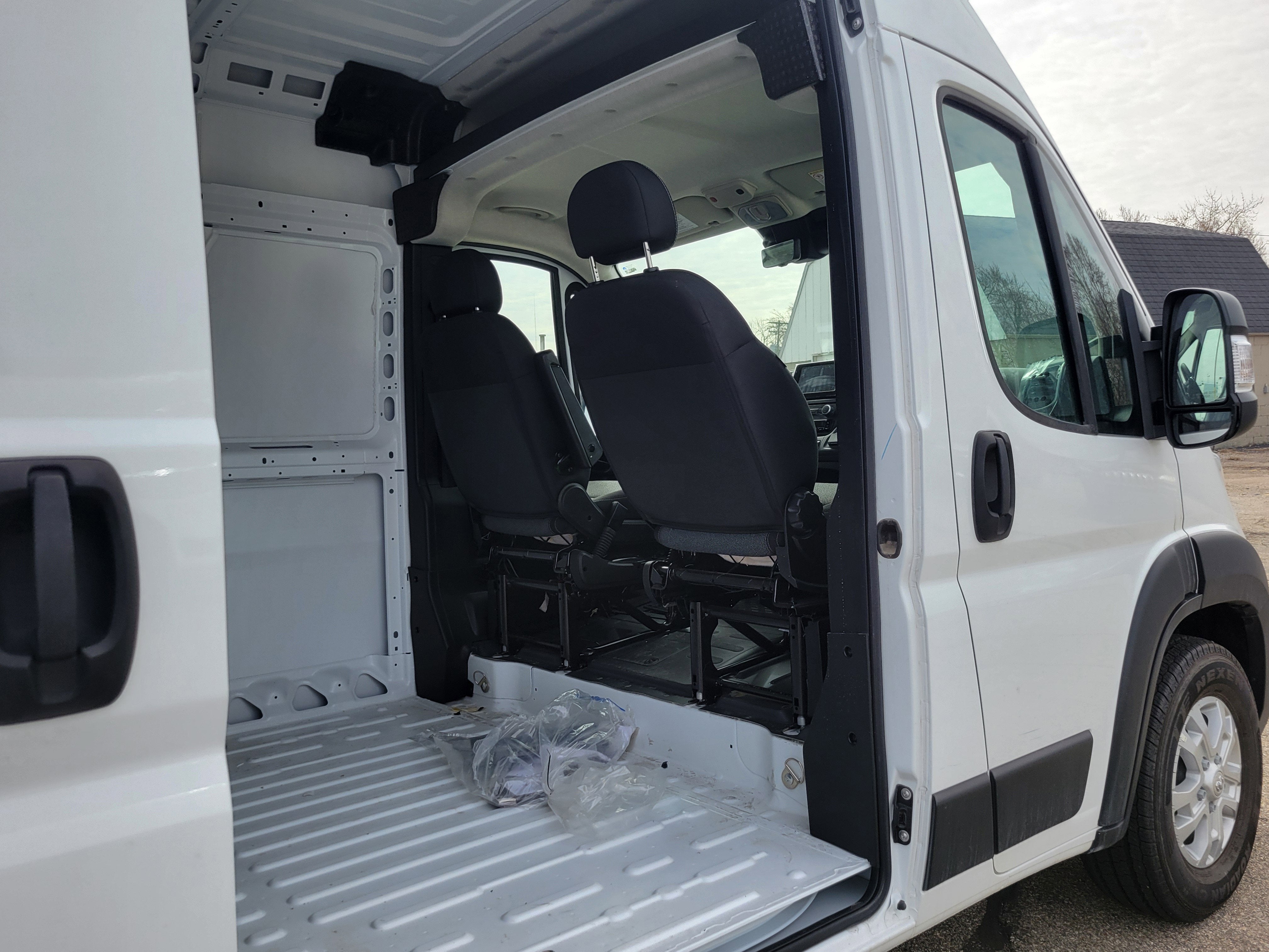 2025 RAM ProMaster 3500 Cargo Van SLT High Roof 159' WB EXT
