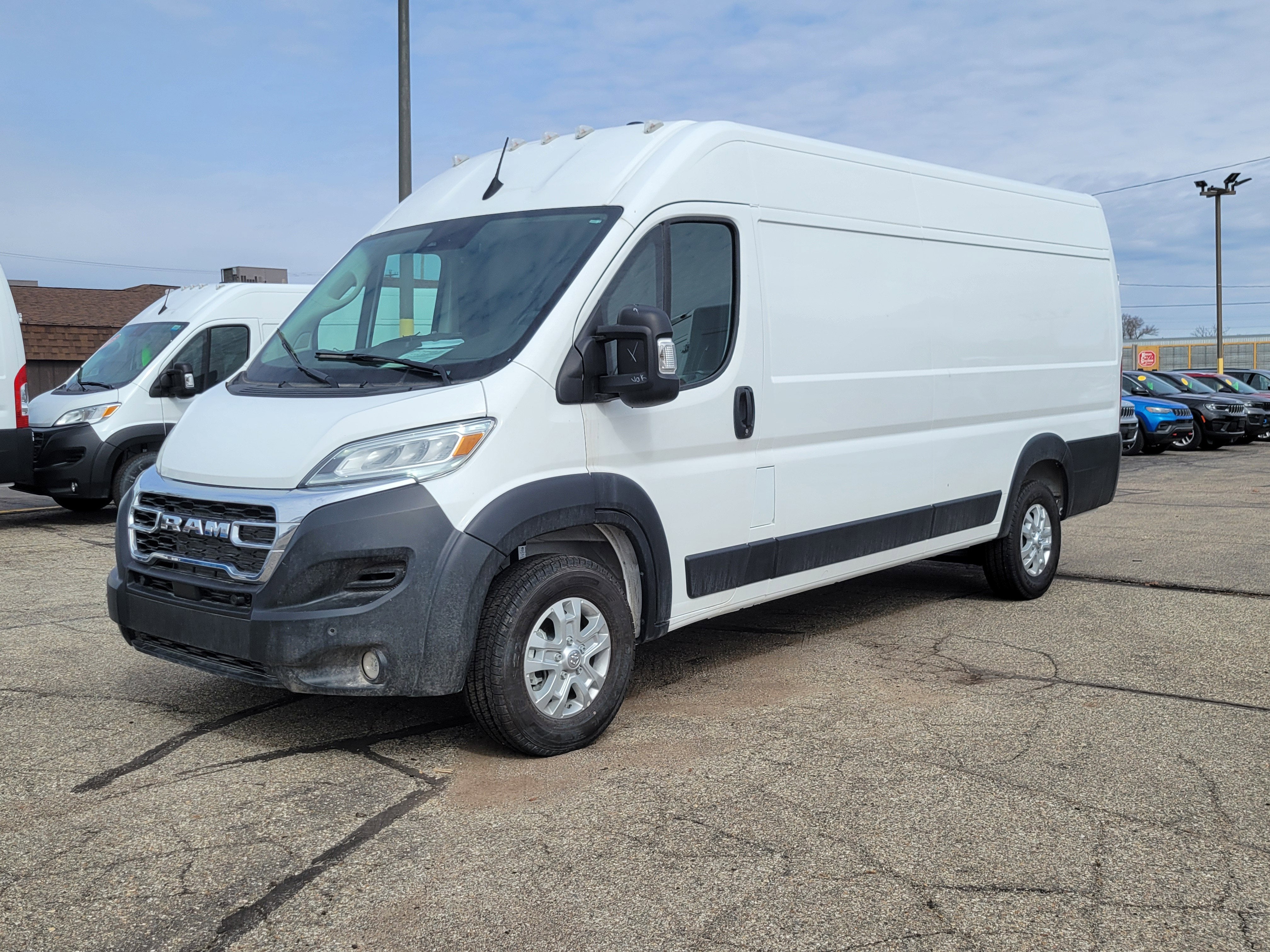 2025 RAM ProMaster 3500 Cargo Van SLT High Roof 159' WB EXT