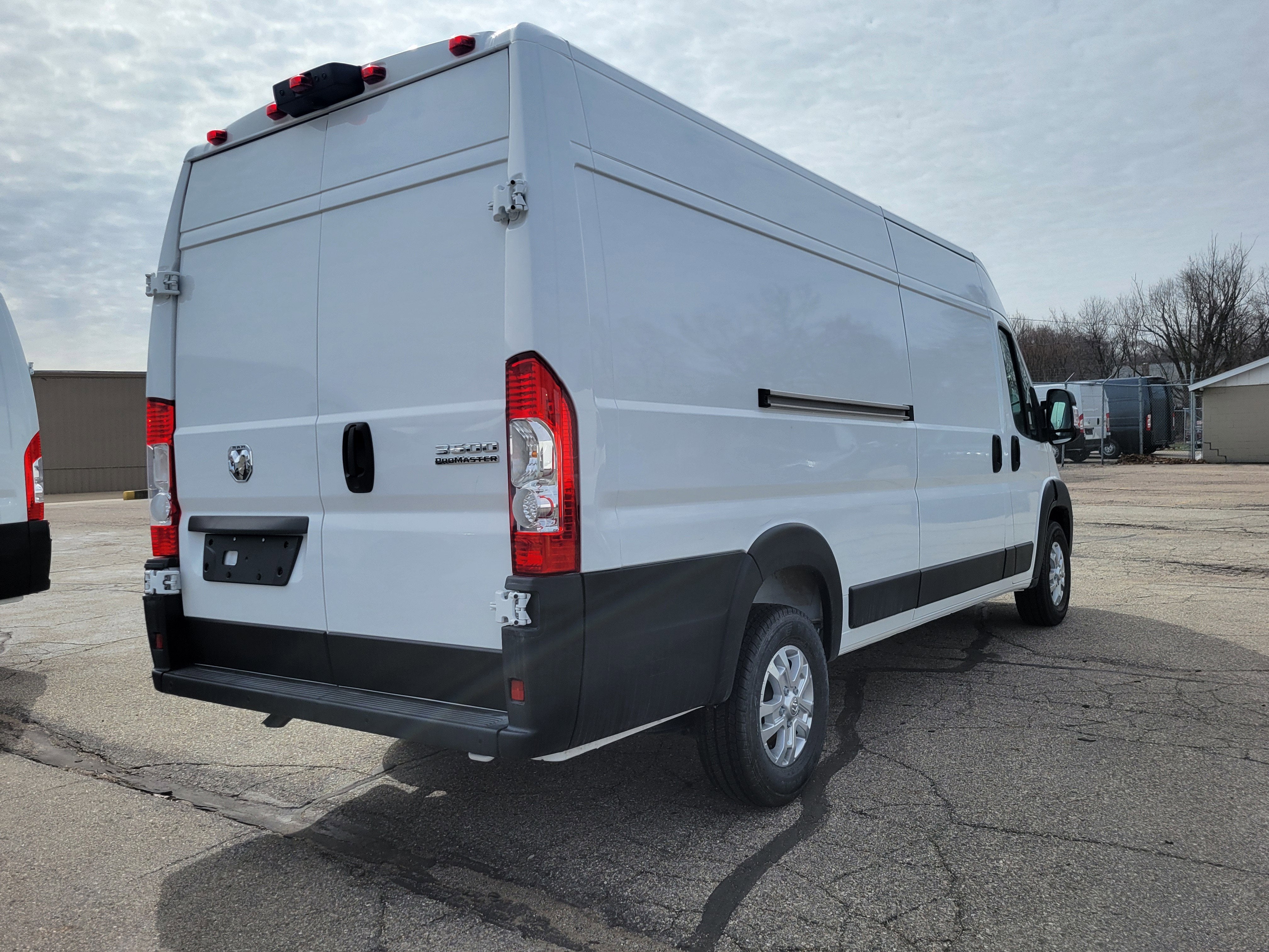 2025 RAM ProMaster 3500 Cargo Van SLT High Roof 159' WB EXT
