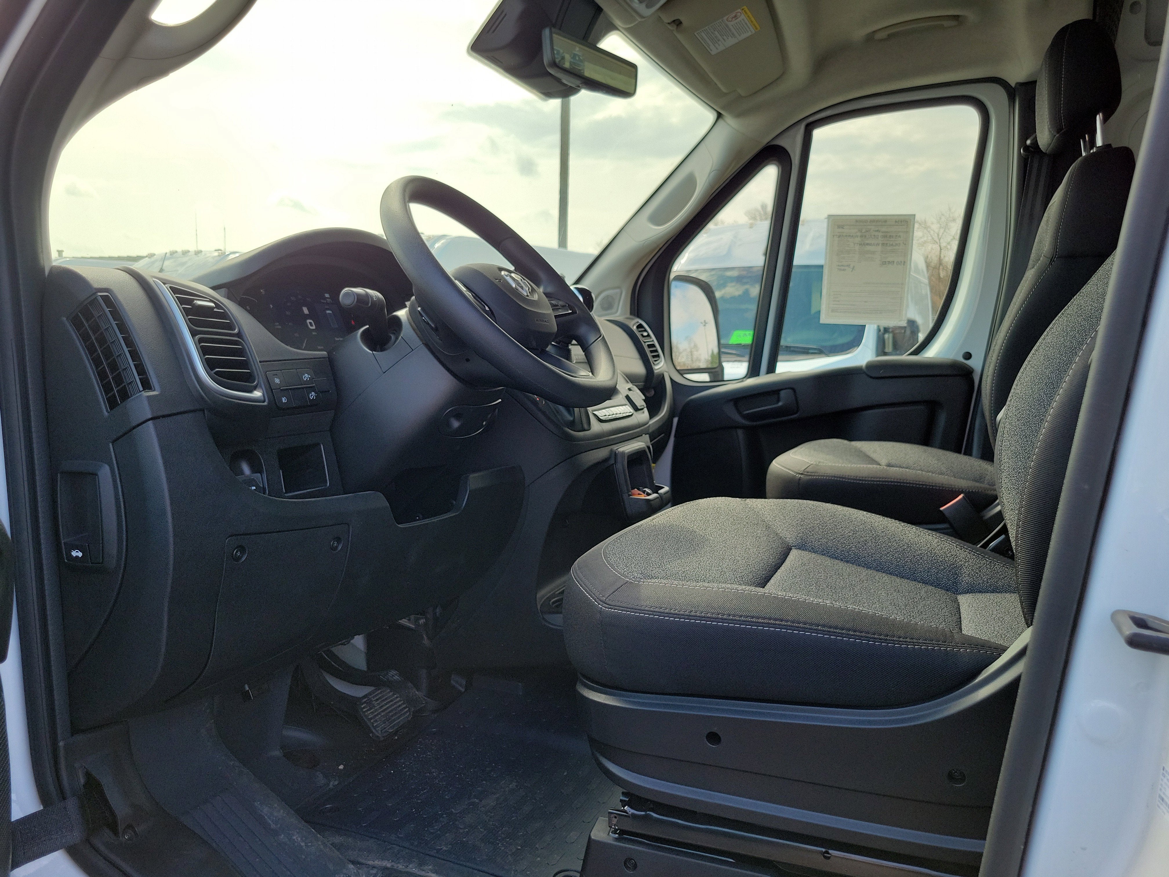 2025 RAM ProMaster 3500 Cargo Van SLT High Roof 159' WB EXT