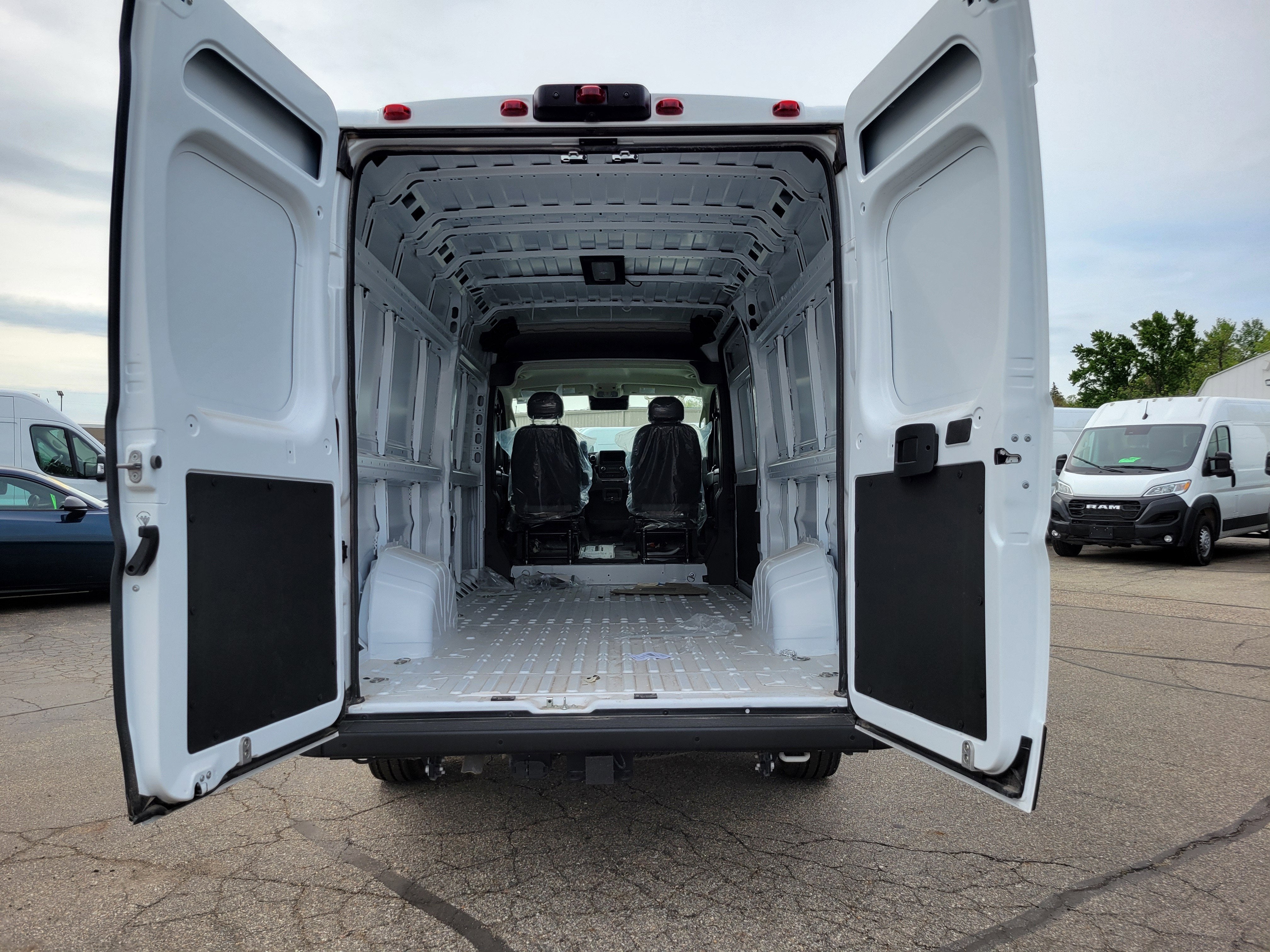 2025 RAM ProMaster 3500 Cargo Van Tradesman High Roof 159' WB EXT