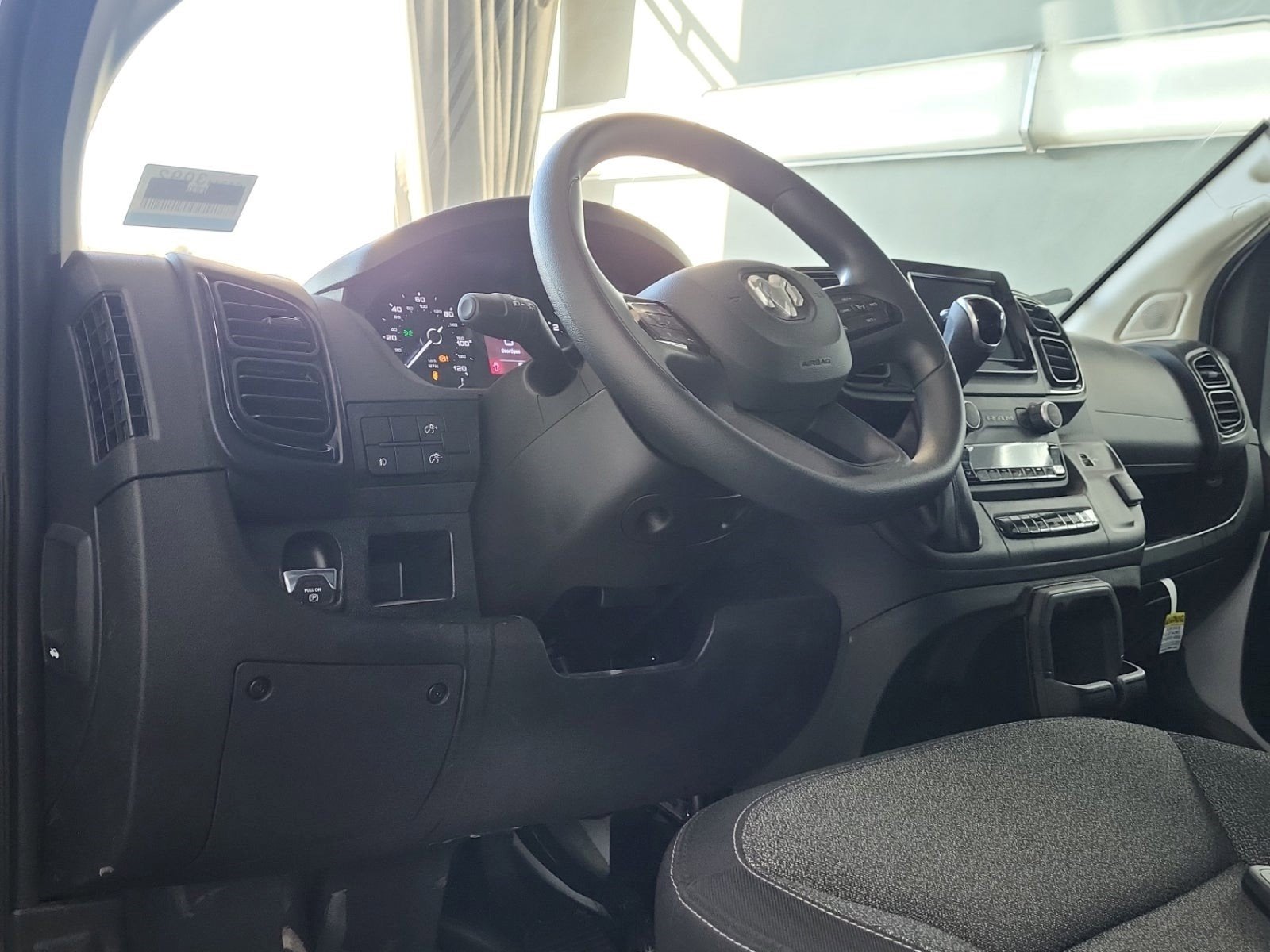 2025 RAM ProMaster 3500 Tradesman 159 WB Ext High Roof