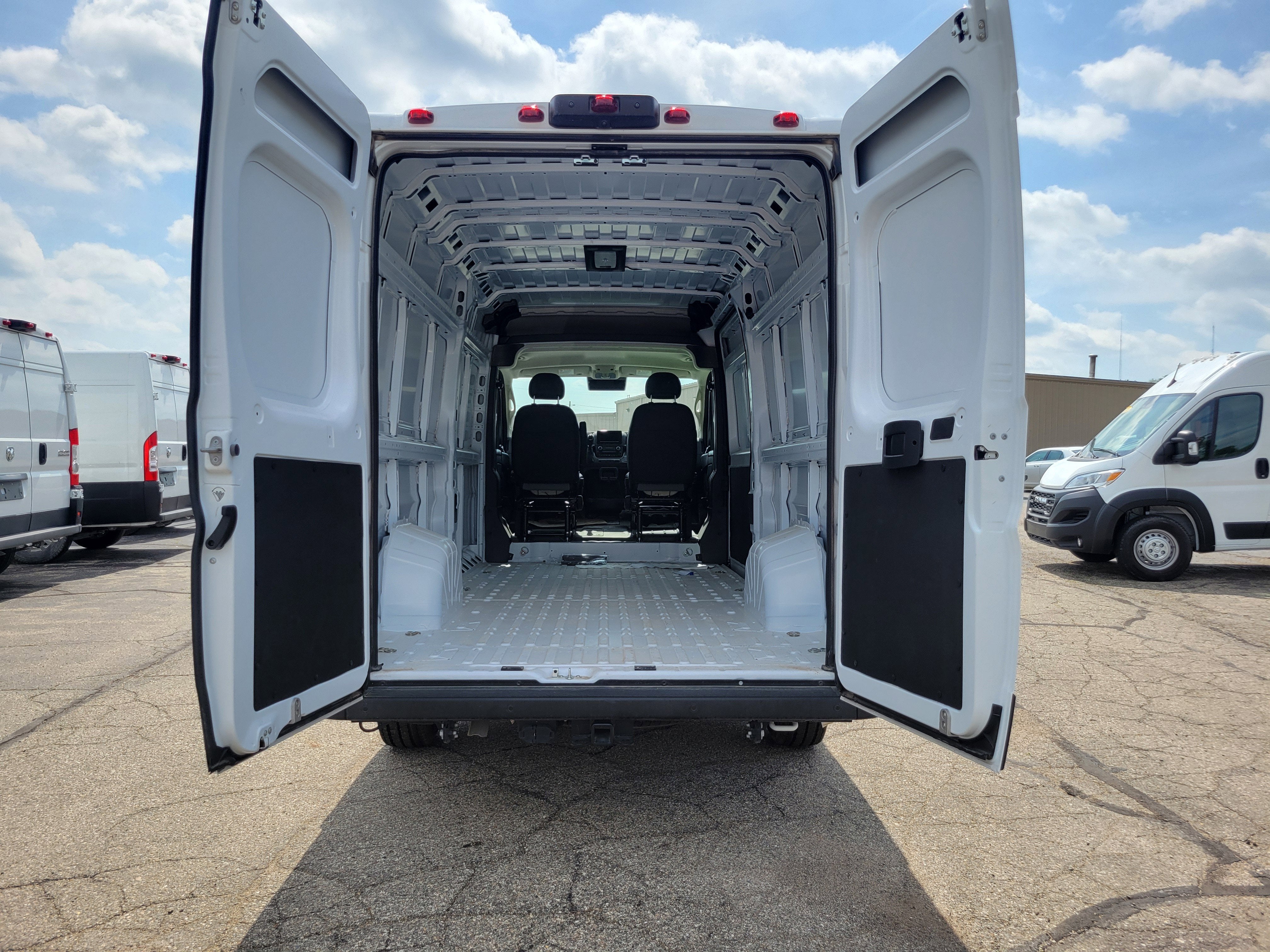 2025 RAM ProMaster 3500 Cargo Van Tradesman High Roof 159' WB EXT