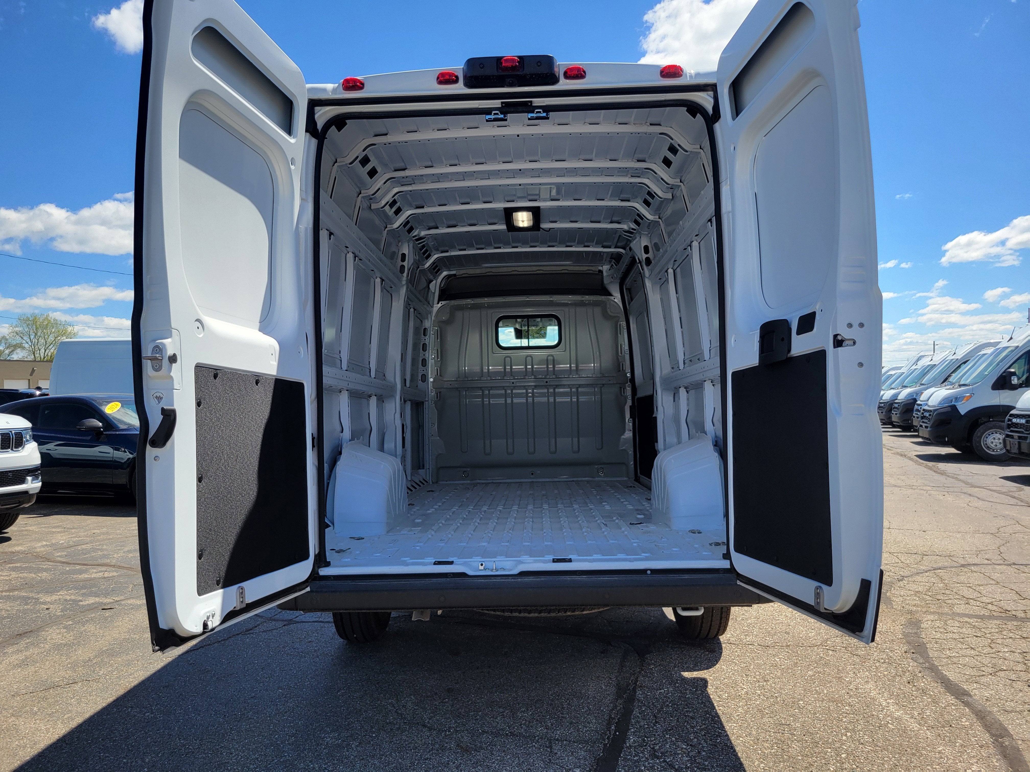 2025 RAM ProMaster 3500 Cargo Van Tradesman High Roof 159' WB EXT