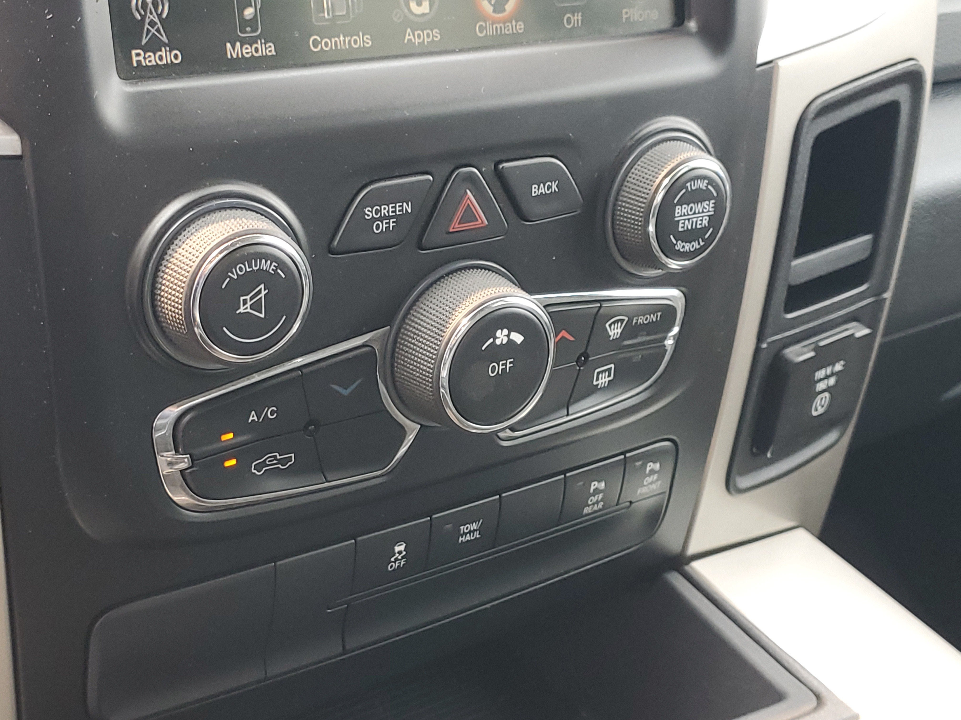 2016 RAM 1500 Big Horn