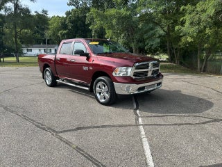 2017 RAM 1500 Big Horn Crew Cab 4x4 5'7' Box