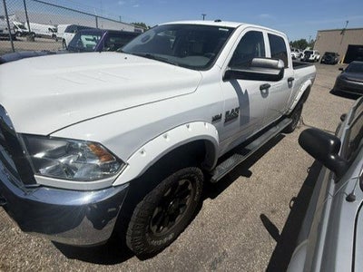 2017 RAM 2500 Tradesman Crew Cab 4x4 6'4' Box