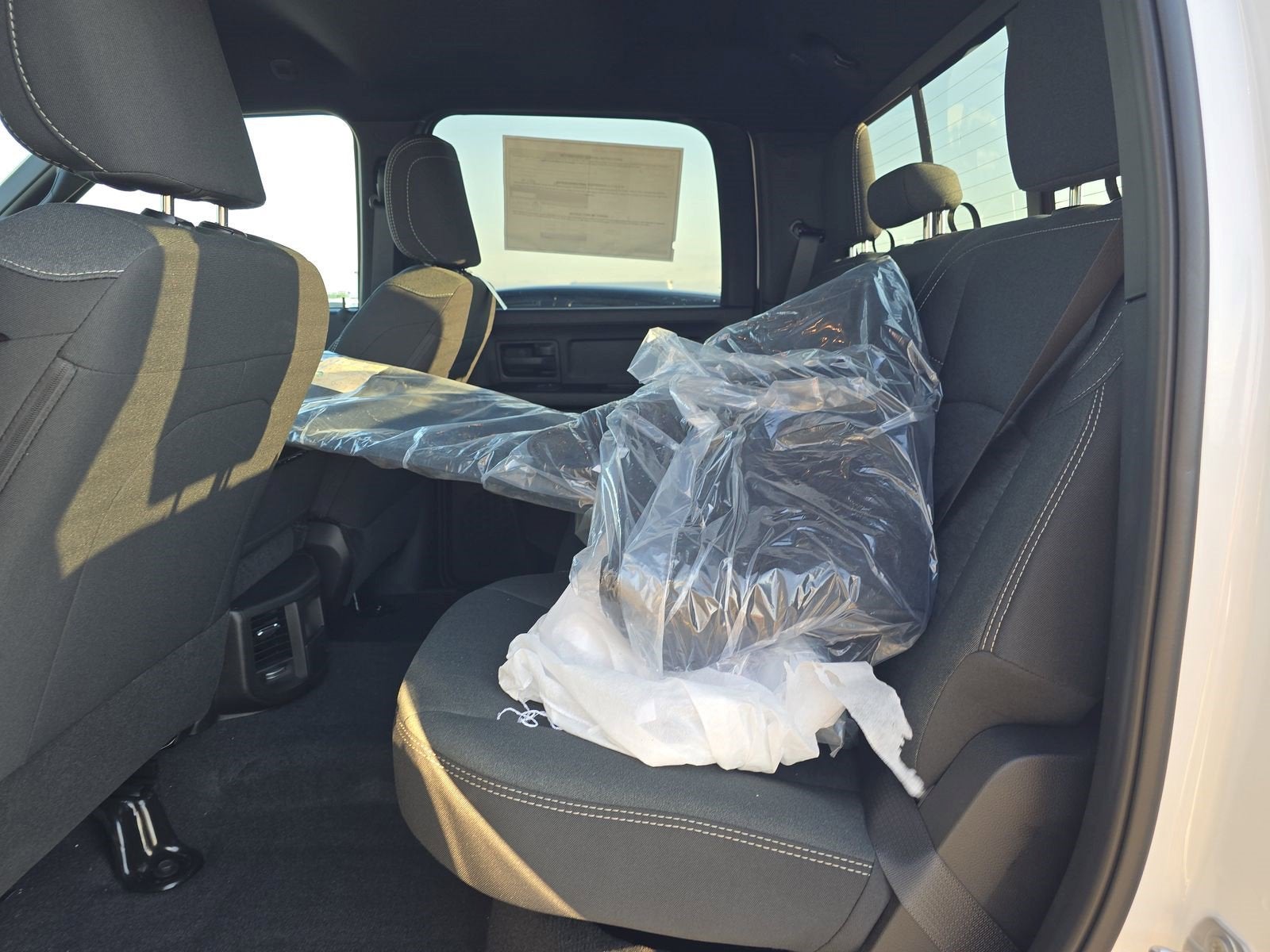 2025 RAM 2500 Tradesman Crew Cab 4x4 6'4' Box