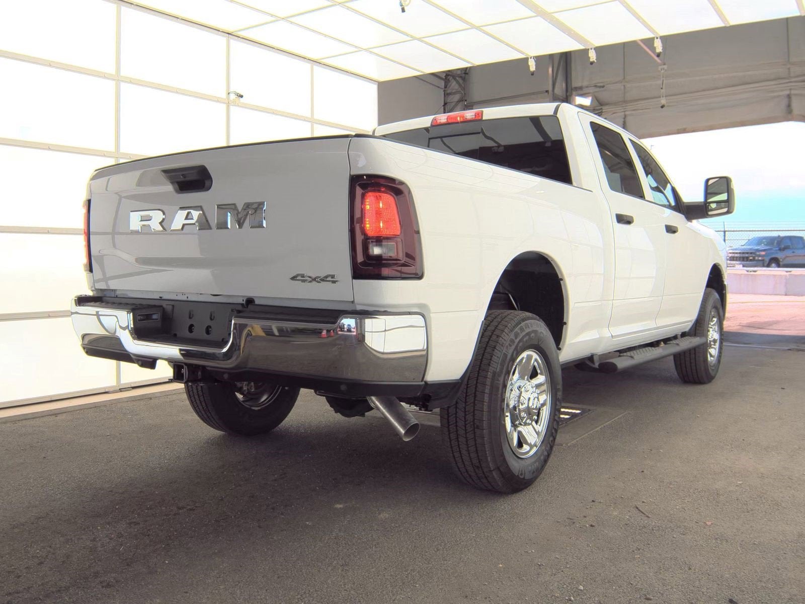 2025 RAM 2500 Tradesman Crew Cab 4x4 6'4' Box