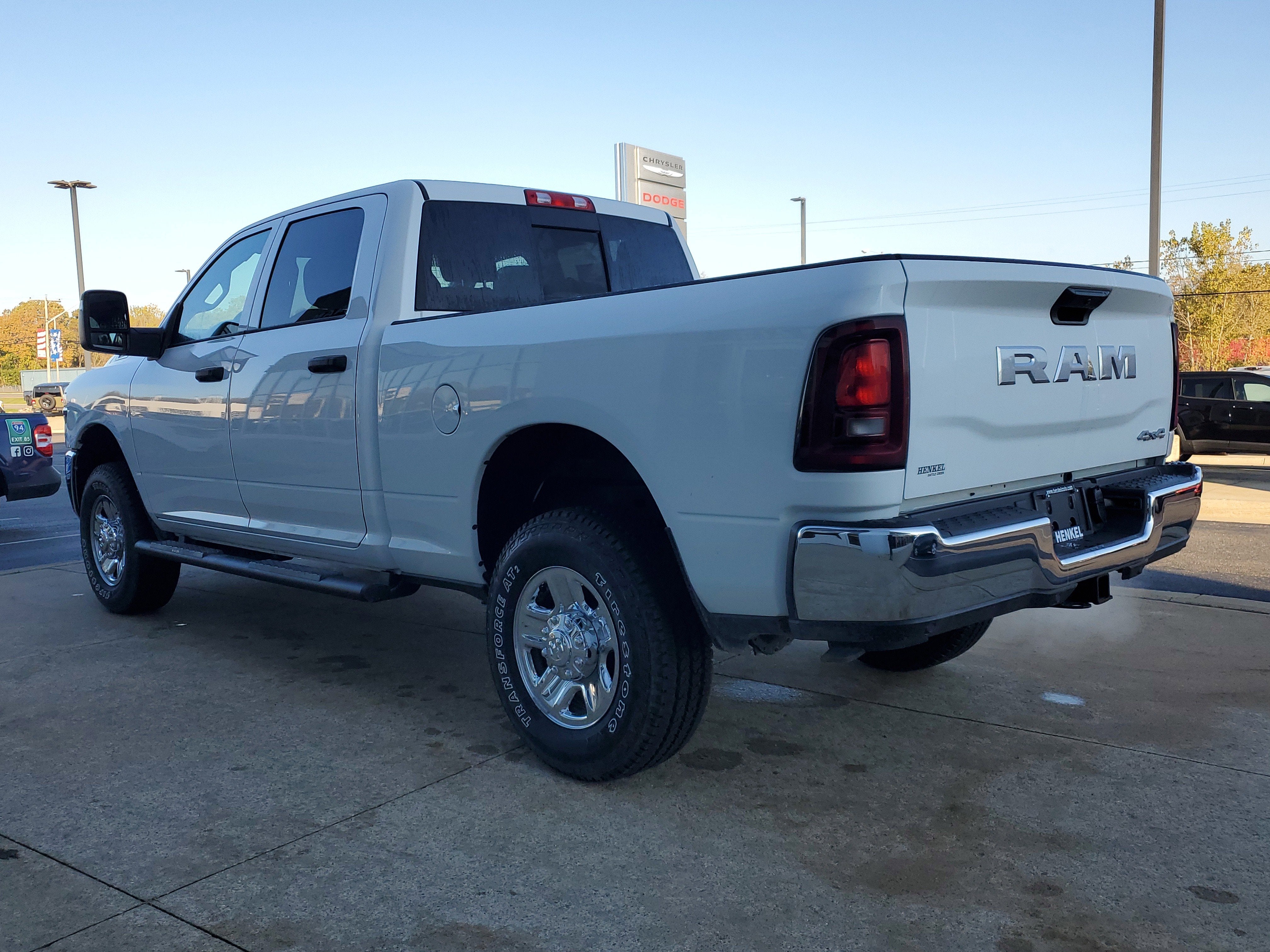 2026 RAM Ram 2500 RAM 2500 TRADESMAN CREW CAB 4X4 6'4' BOX