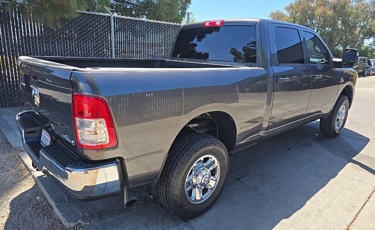 2024 RAM 2500 Tradesman Crew 4x4