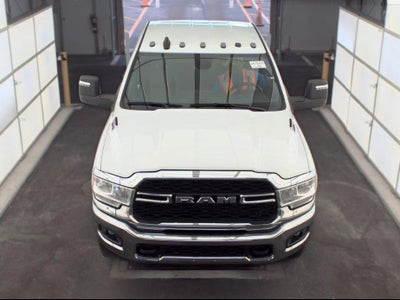 2023 RAM 2500 Tradesman Crew Cab 4x4 6'4' Box