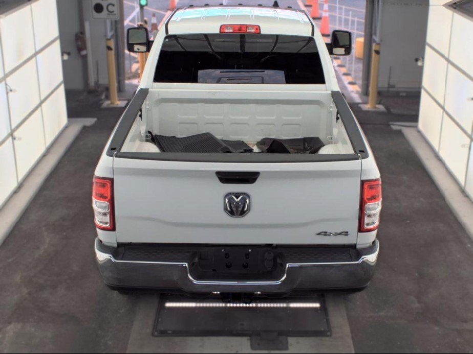 2023 RAM 2500 Tradesman Crew Cab 4x4 6'4' Box