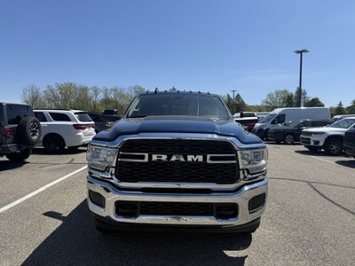 2020 RAM 2500 Tradesman Crew Cab 4x4 6'4' Box