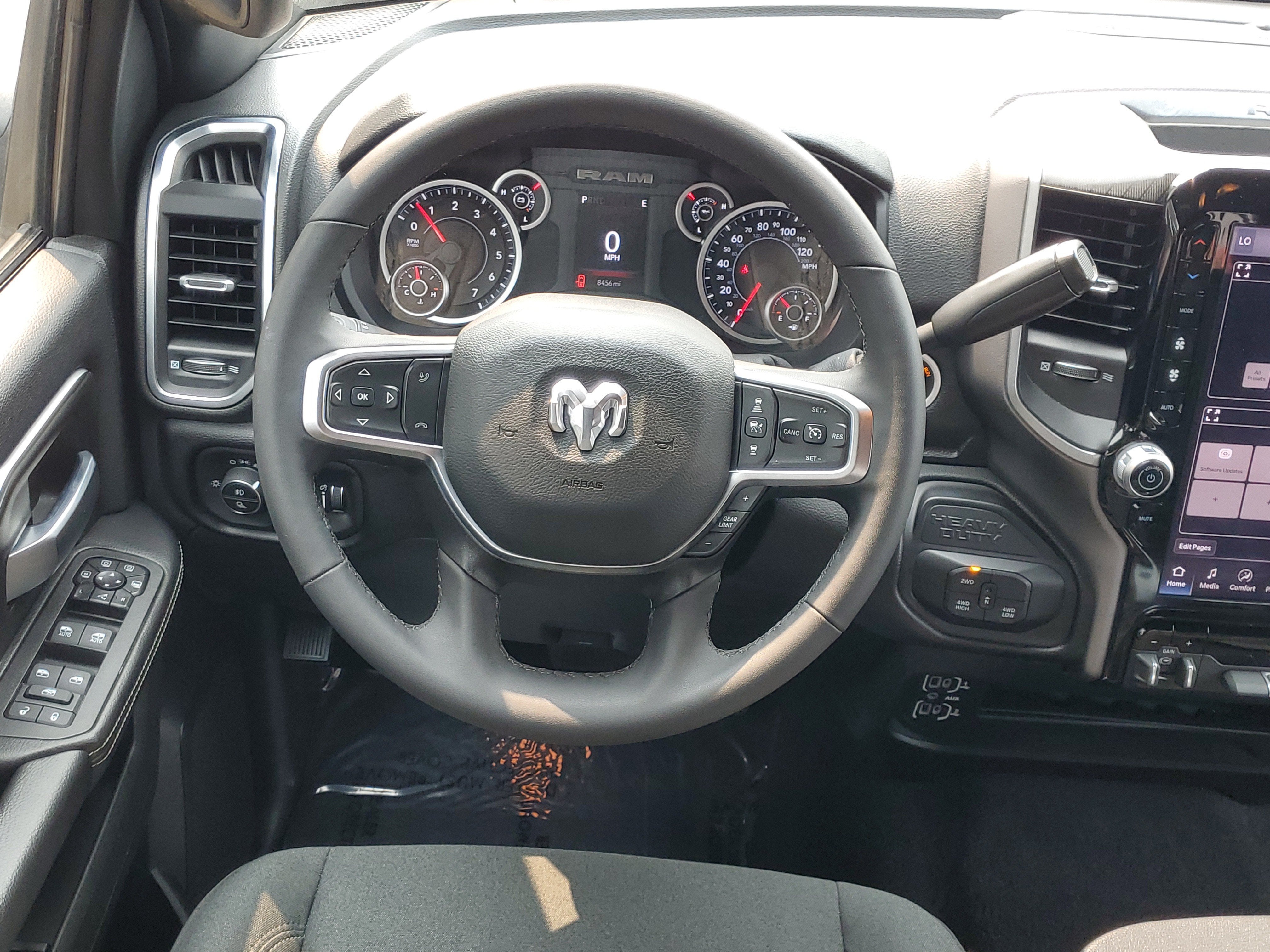 2026 RAM 2500 Big Horn Crew Cab 4x4 6'4' Box
