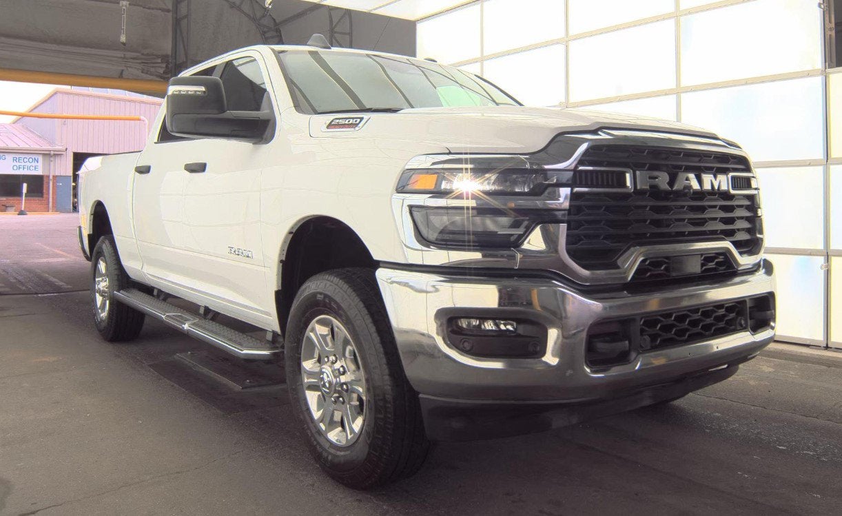 2026 RAM 2500 Big Horn Crew Cab 4x4 6'4' Box