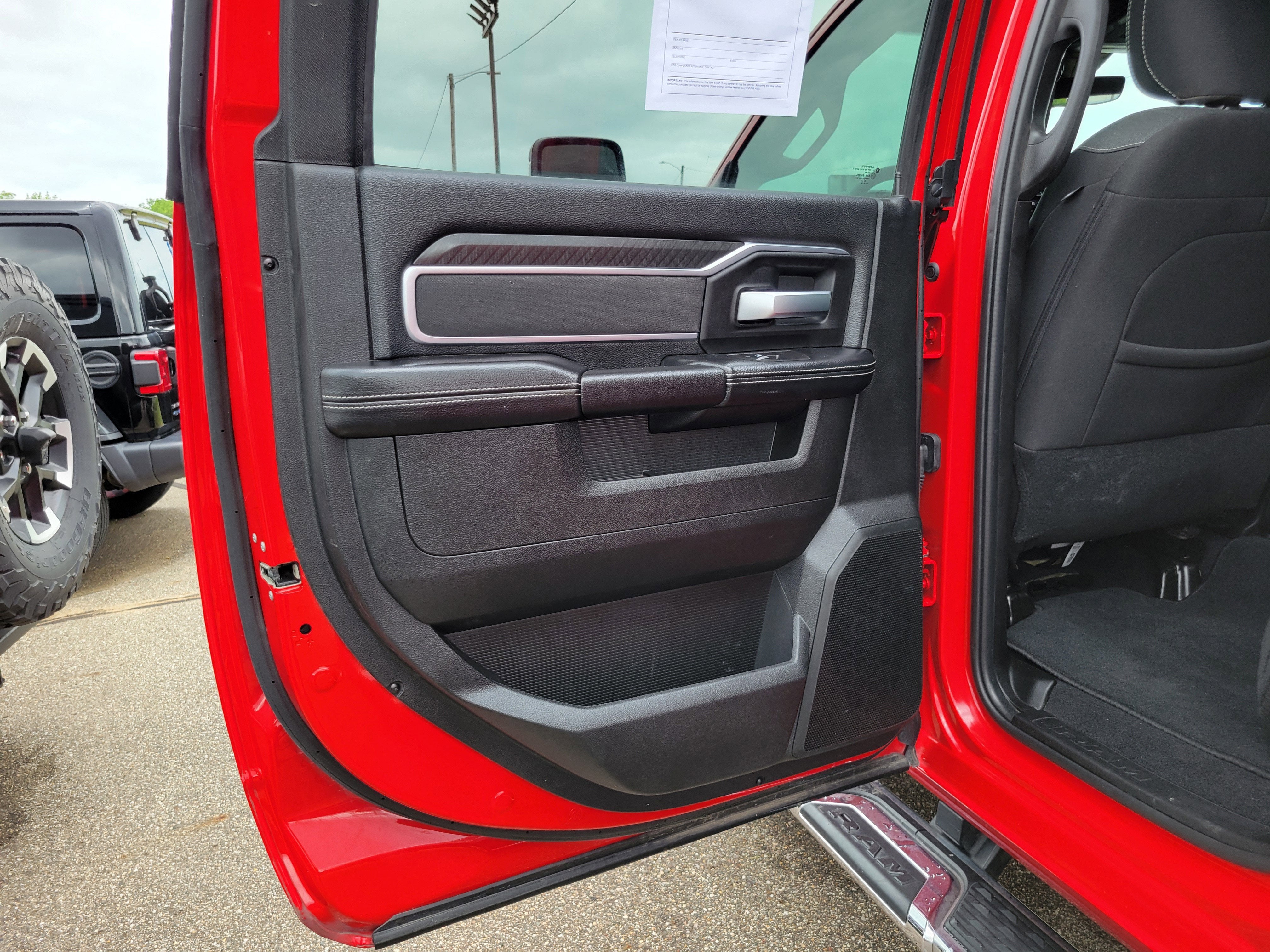 2026 RAM 2500 Big Horn Crew Cab 4x4 6'4' Box