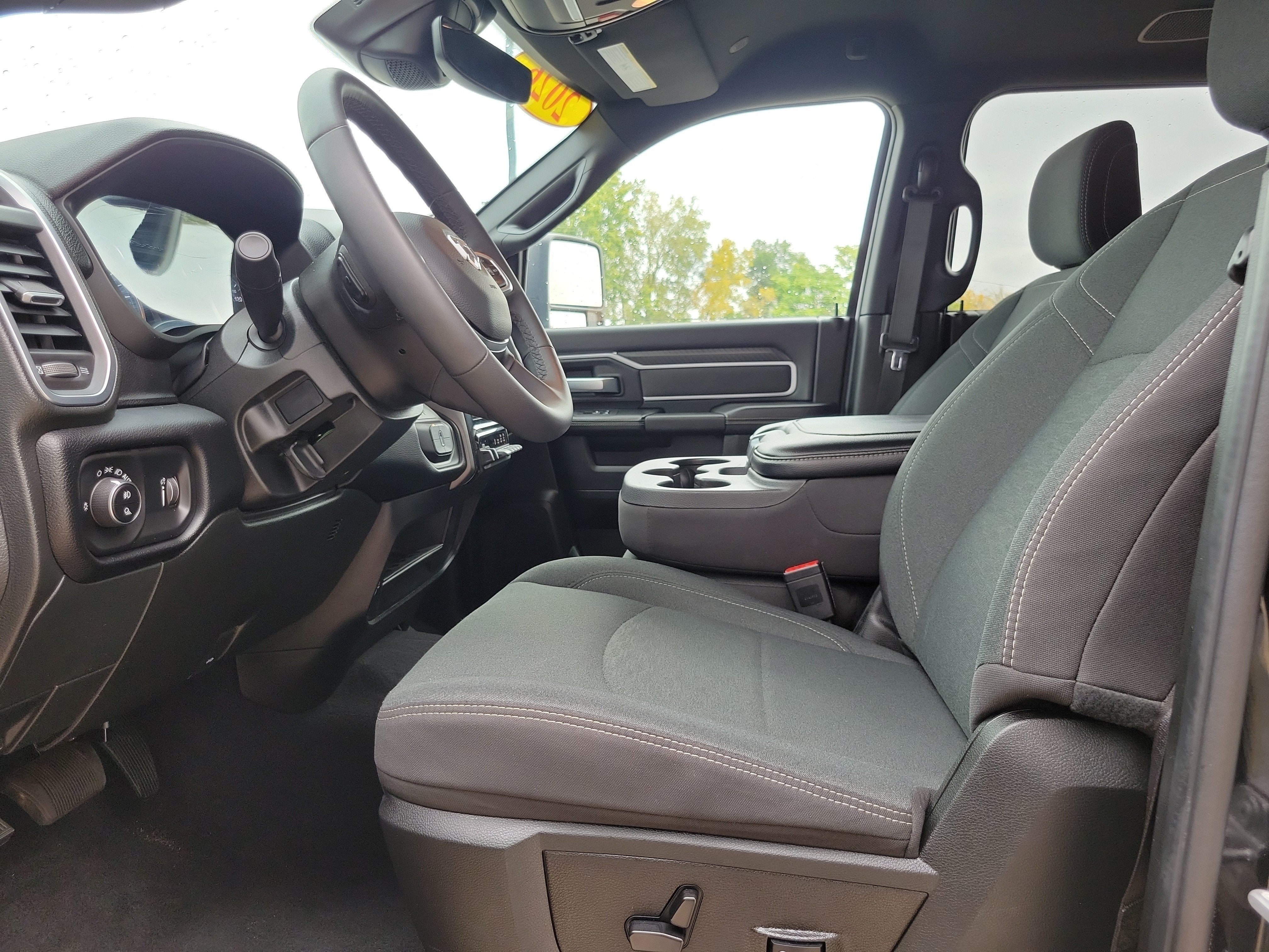 2026 RAM 2500 Big Horn Crew Cab 4x4 6'4' Box