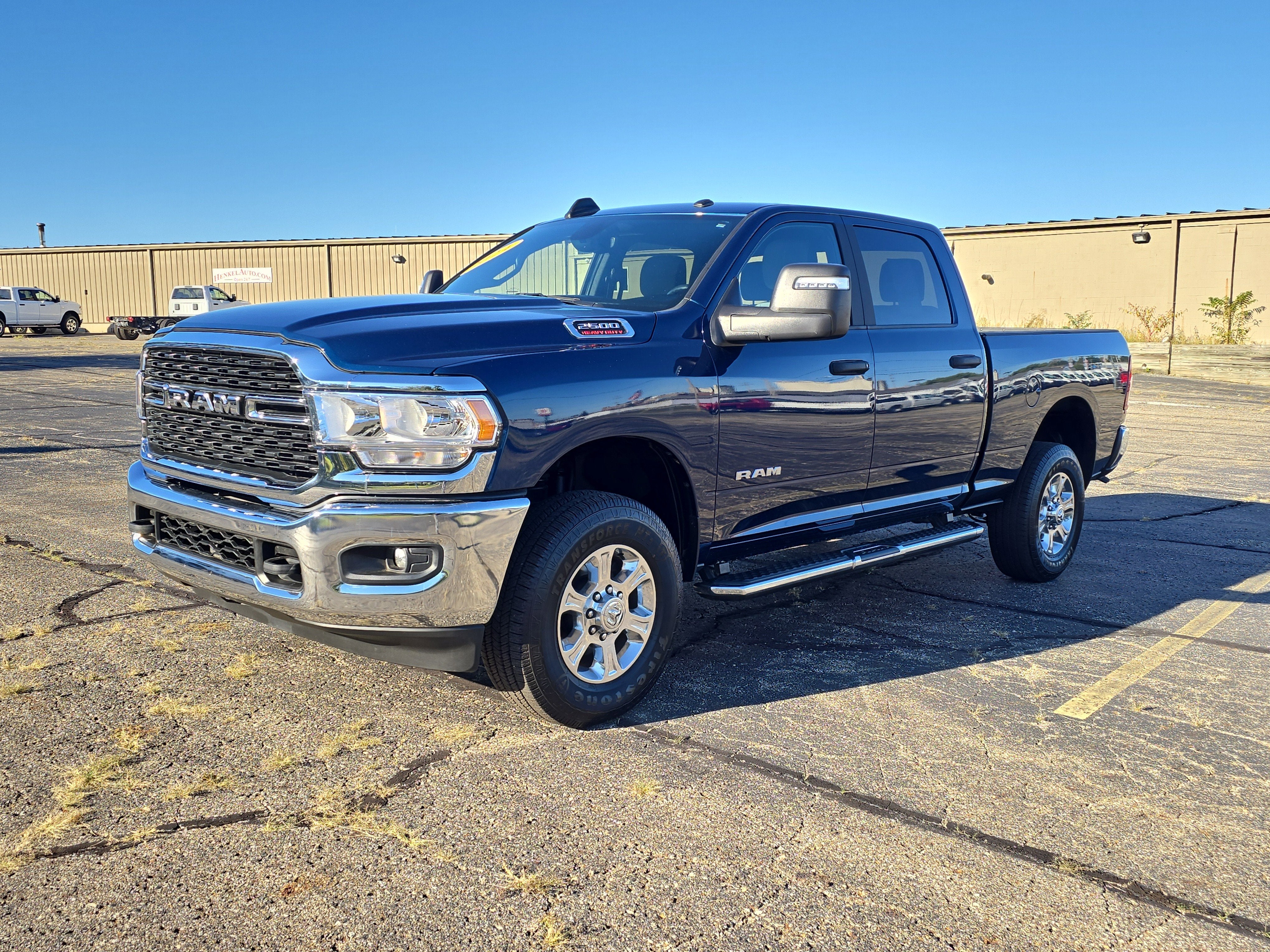 2024 RAM 2500 Big Horn Crew Cab 4x4 6'4' Box