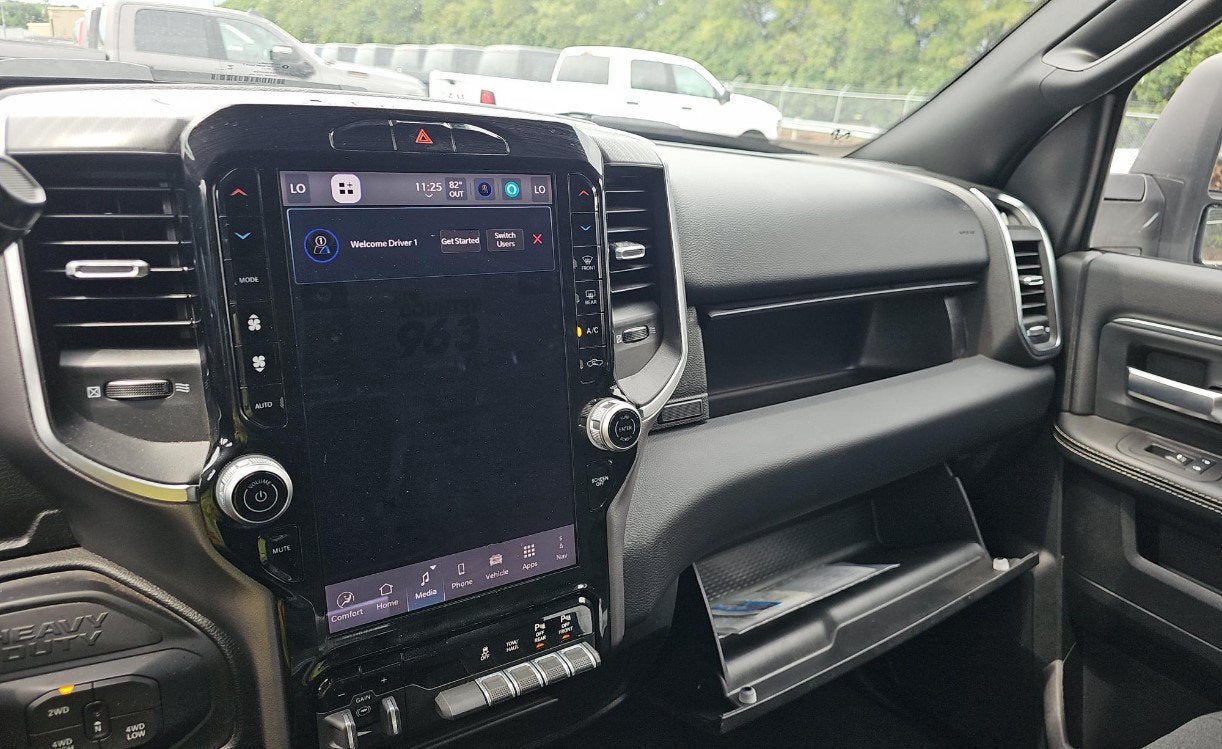 2026 RAM 2500 Big Horn Crew Cab 4x4 6'4' Box