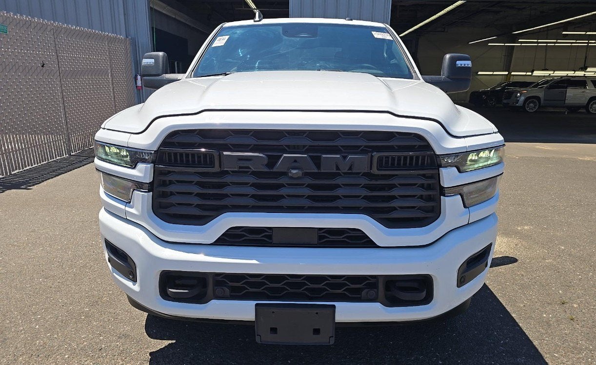 2025 RAM 2500 Big Horn Crew Cab 4x4 6'4' Box