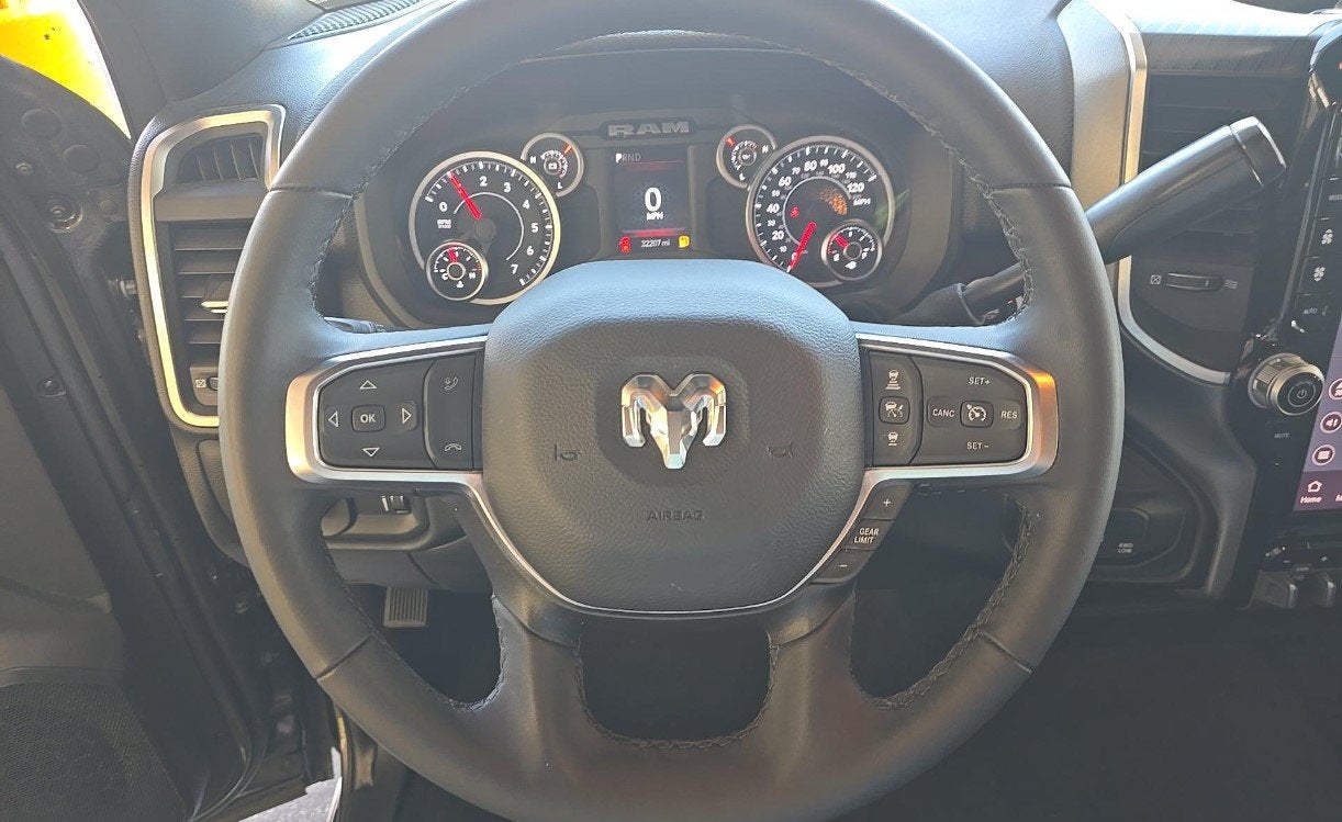 2025 RAM 2500 Big Horn Crew Cab 4x4 6'4' Box