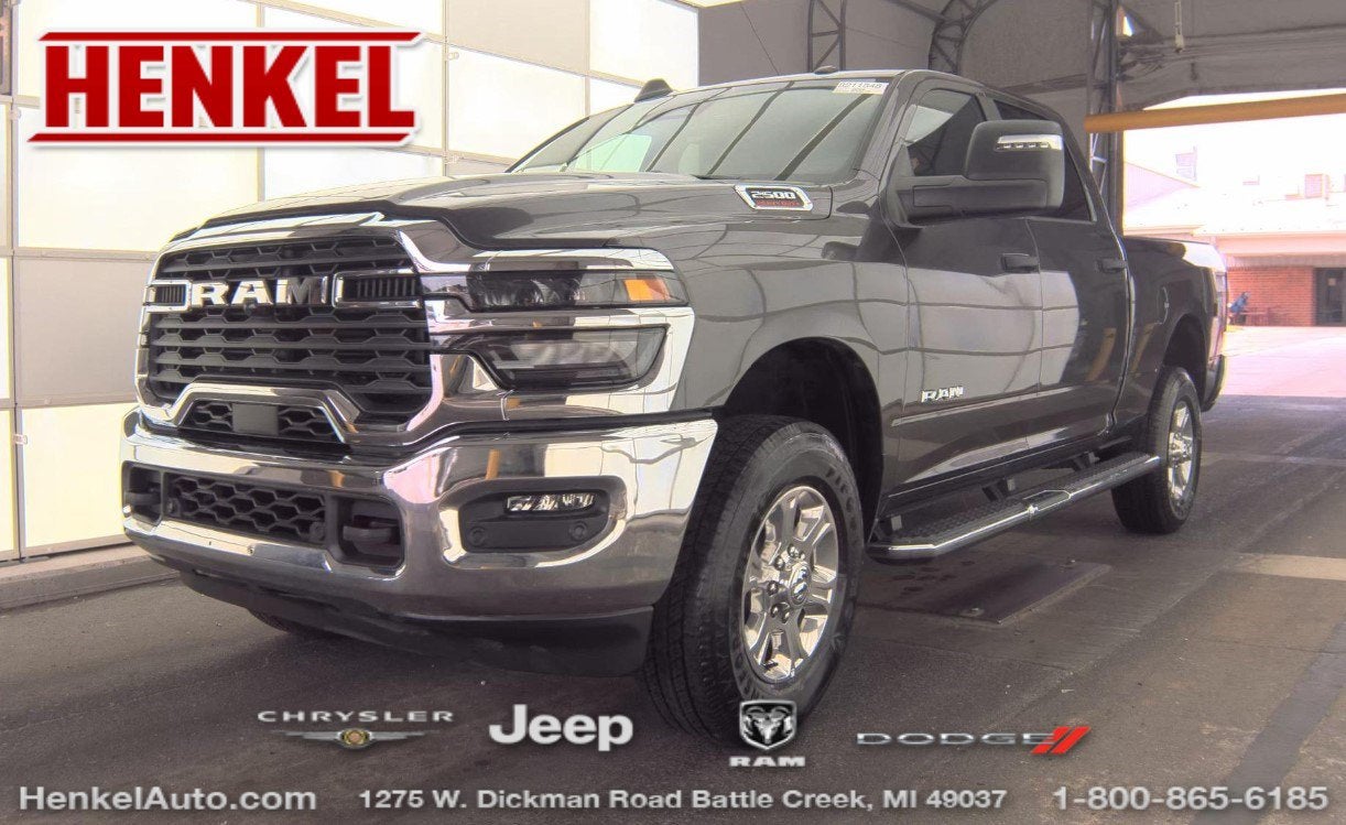 2025 RAM 2500 Big Horn Crew Cab 4x4 6'4' Box