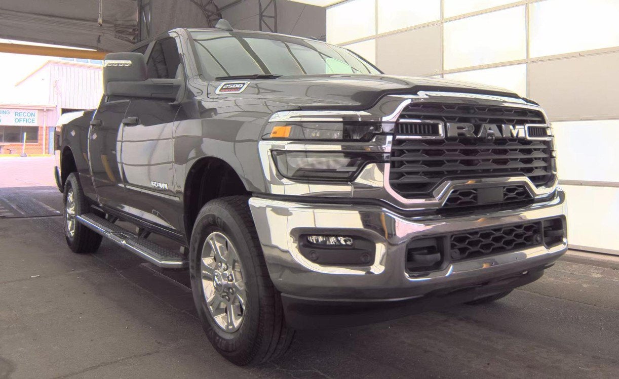 2025 RAM 2500 Big Horn Crew Cab 4x4 6'4' Box