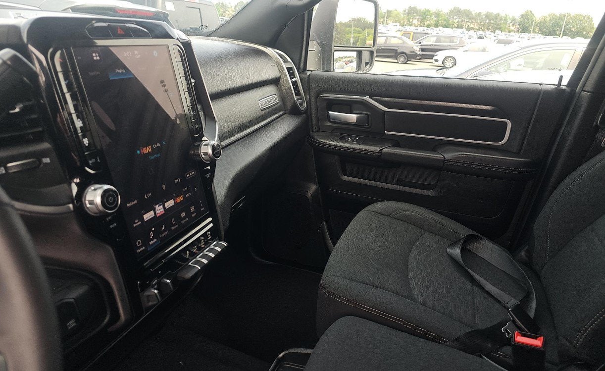 2025 RAM 2500 Big Horn Crew Cab 4x4 6'4' Box