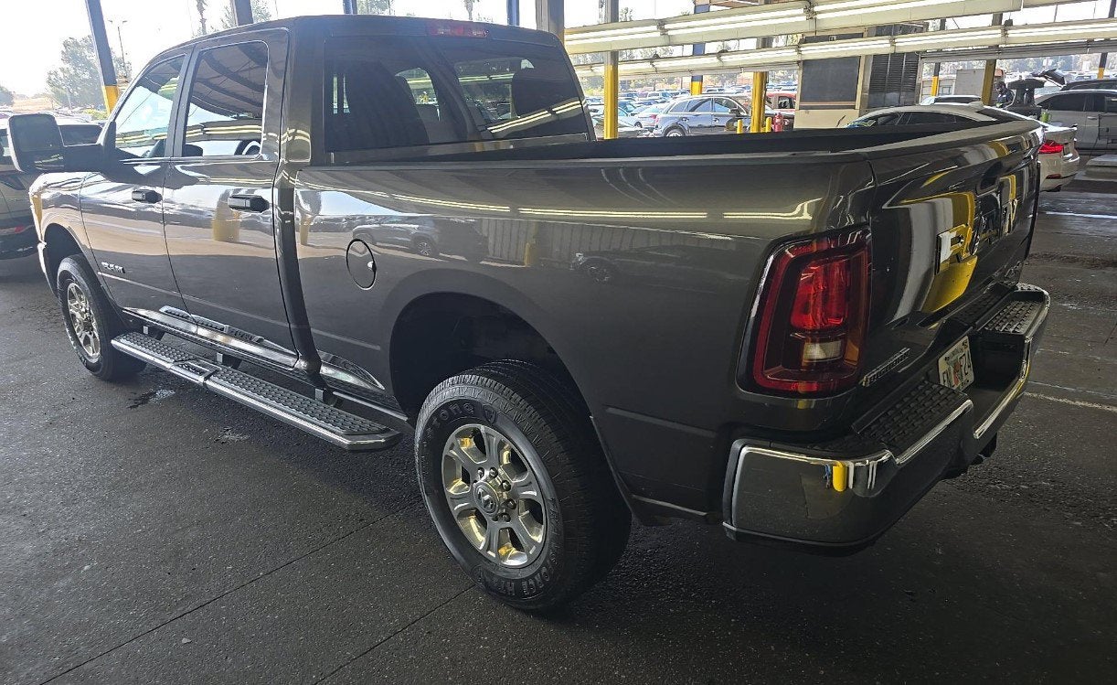 2025 RAM 2500 Big Horn Crew Cab 4x4 6'4' Box