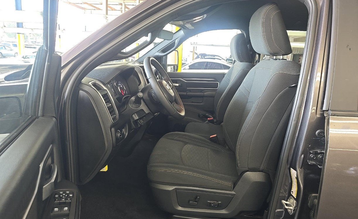 2025 RAM 2500 Big Horn Crew Cab 4x4 6'4' Box