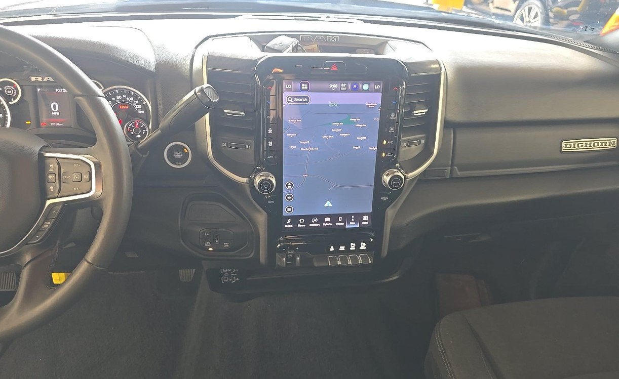 2025 RAM 2500 Big Horn Crew Cab 4x4 6'4' Box