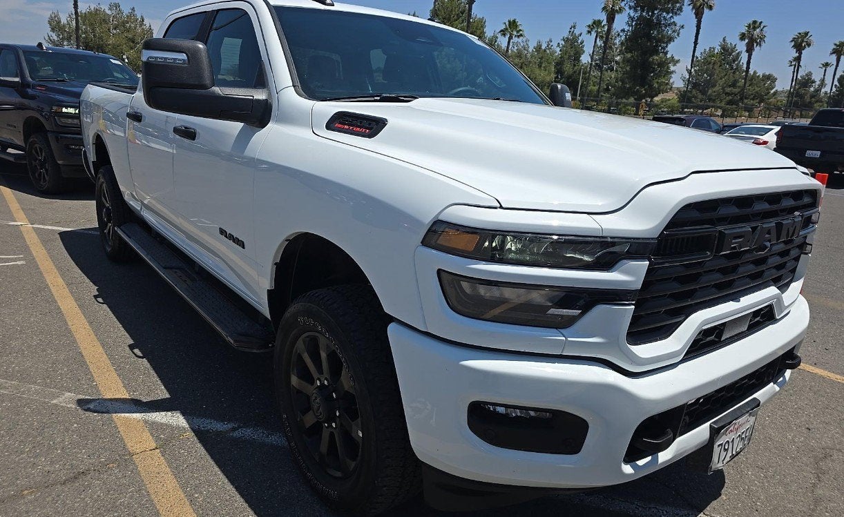 2025 RAM 2500 Big Horn Crew Cab 4x4 6'4' Box