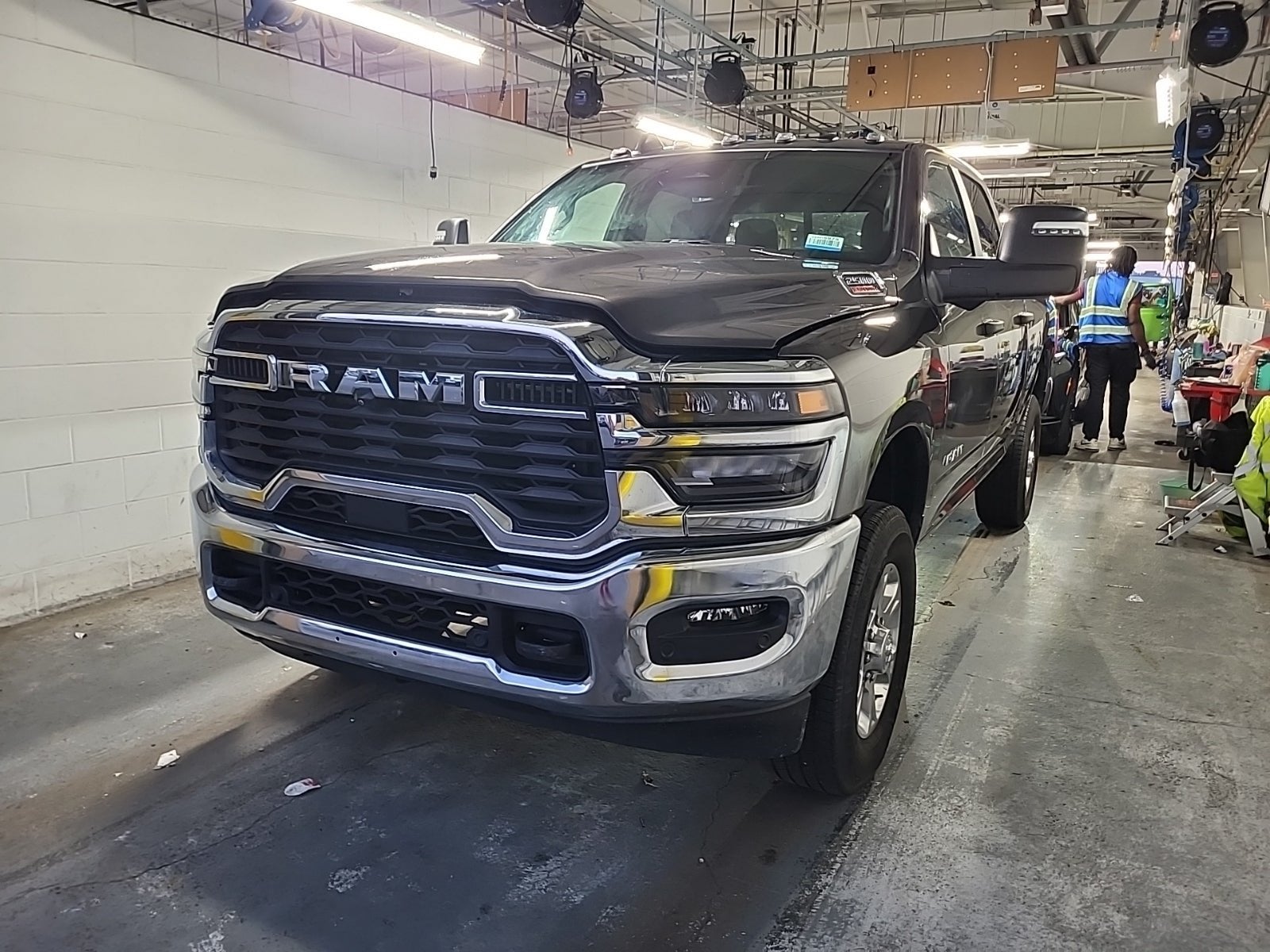 2025 RAM 2500 Big Horn Crew Cab 4x4 6'4' Box