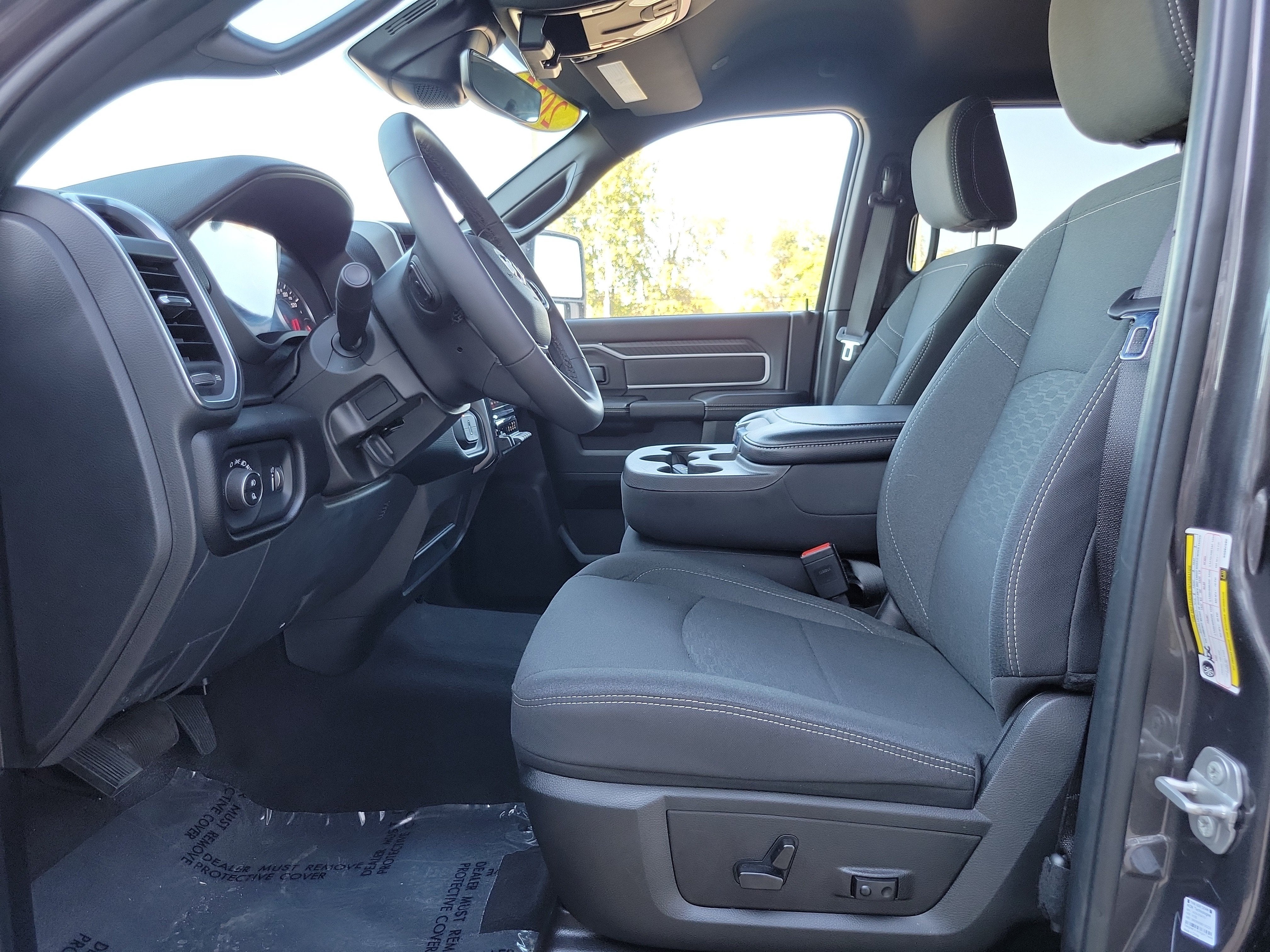 2025 RAM 2500 Big Horn Crew Cab 4x4 6'4' Box
