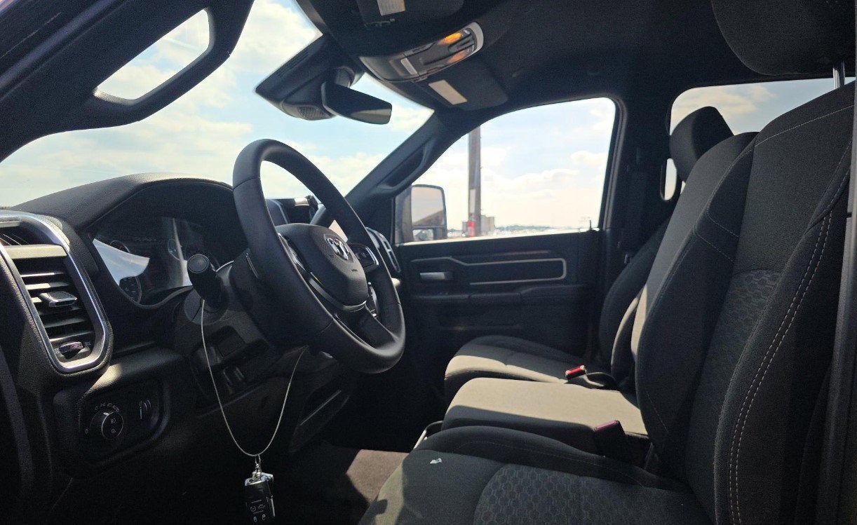 2026 RAM 2500 Big Horn Crew Cab 4x4 6'4' Box