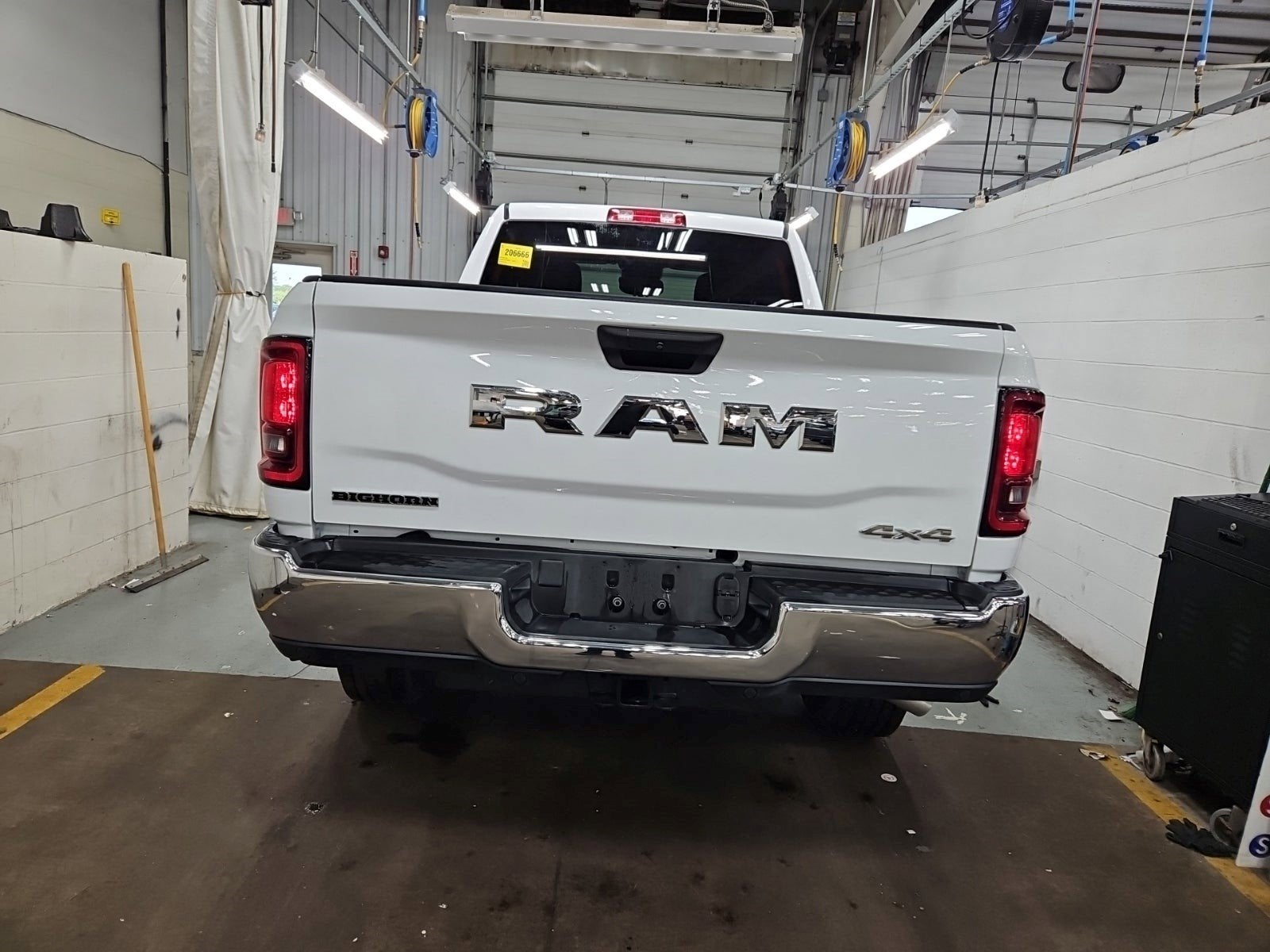 2026 RAM 2500 Big Horn Crew Cab 4x4 6'4' Box