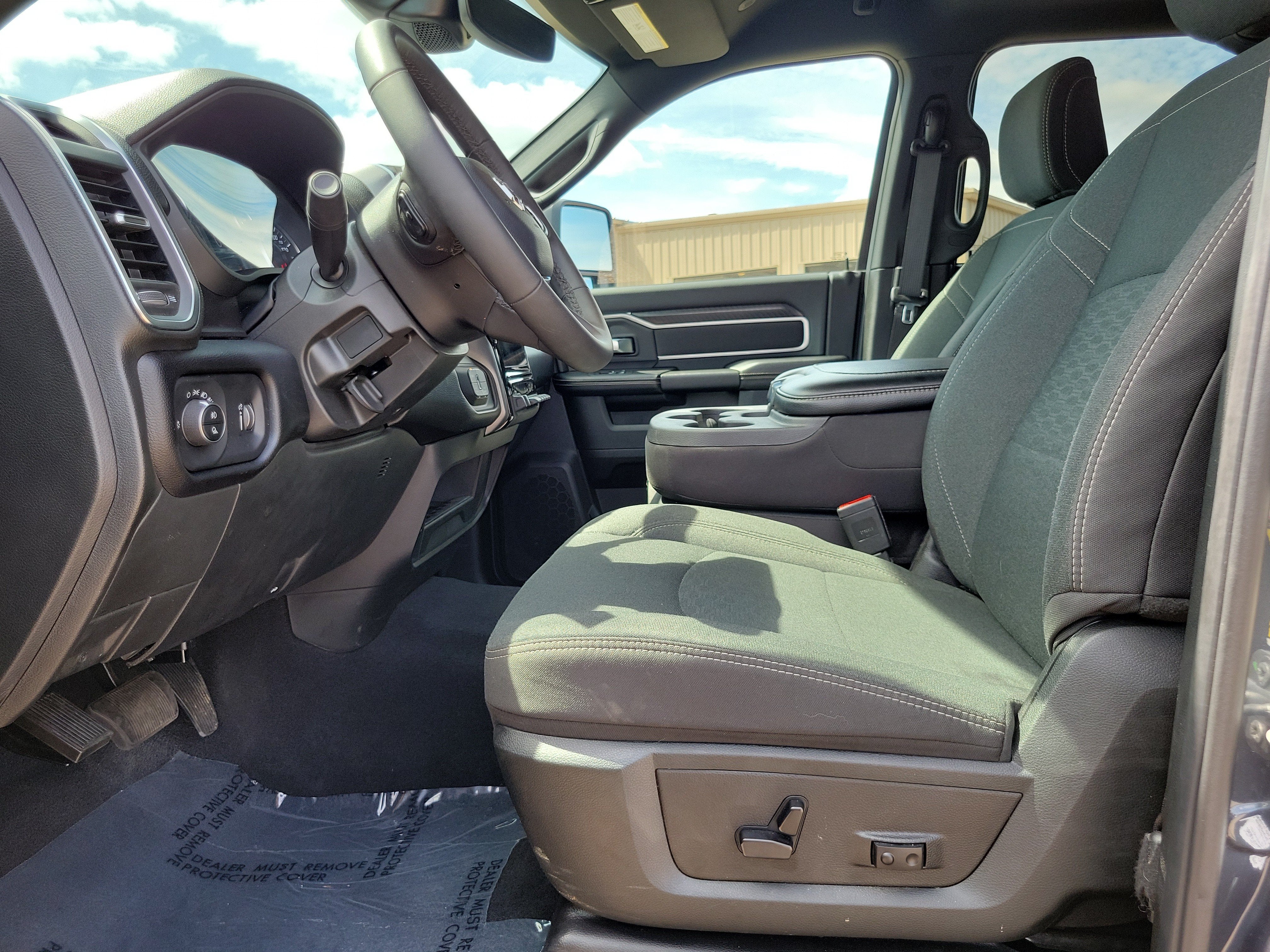 2026 RAM 2500 Big Horn Crew Cab 4x4 6'4' Box