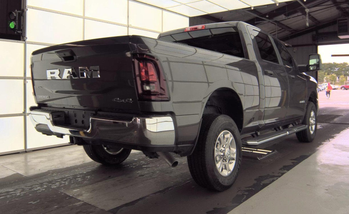 2026 RAM 2500 Big Horn Crew Cab 4x4 6'4' Box
